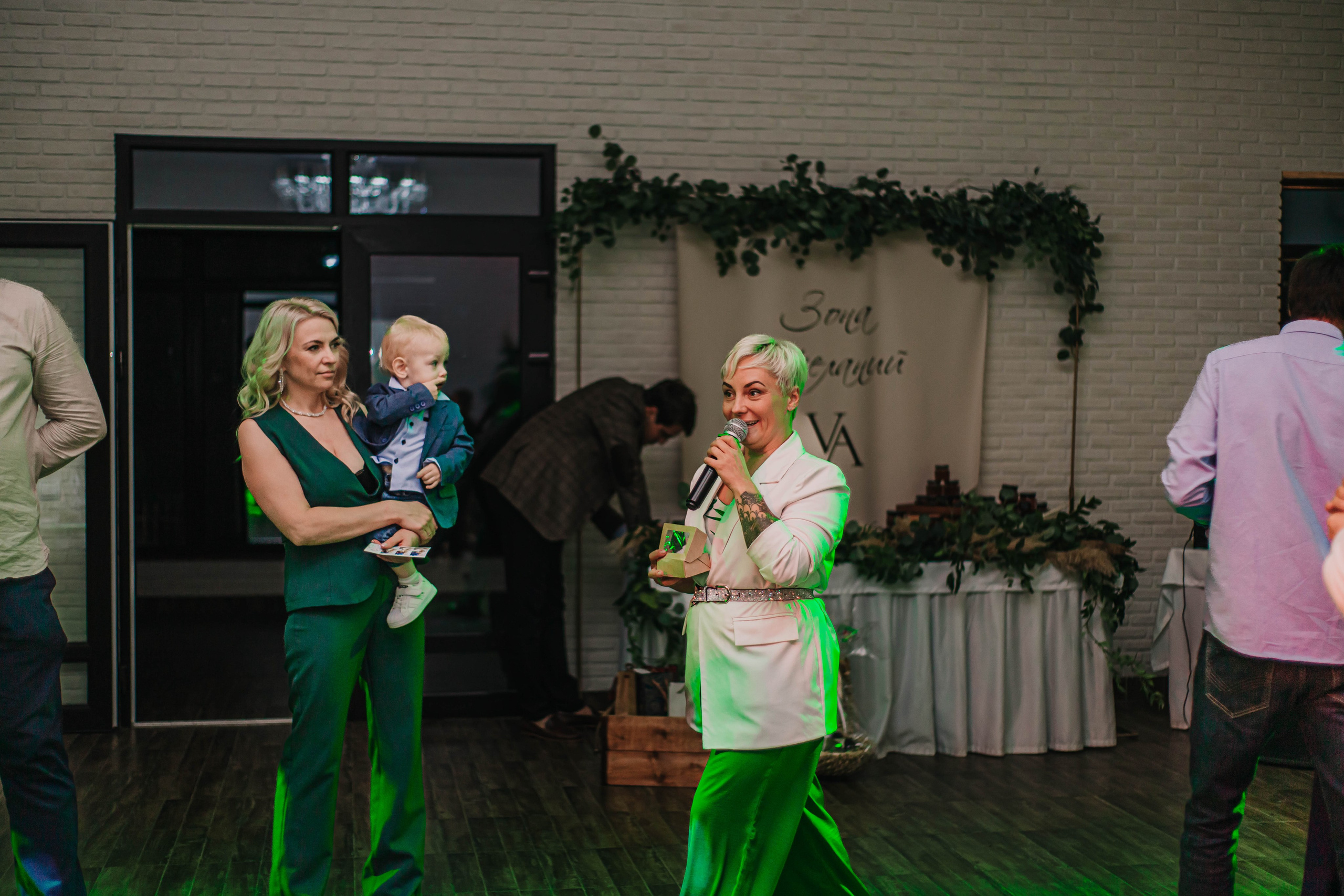 Вячеслав и Анастасия (пакет «Весь день»). Фотограф Дарья Маташкова