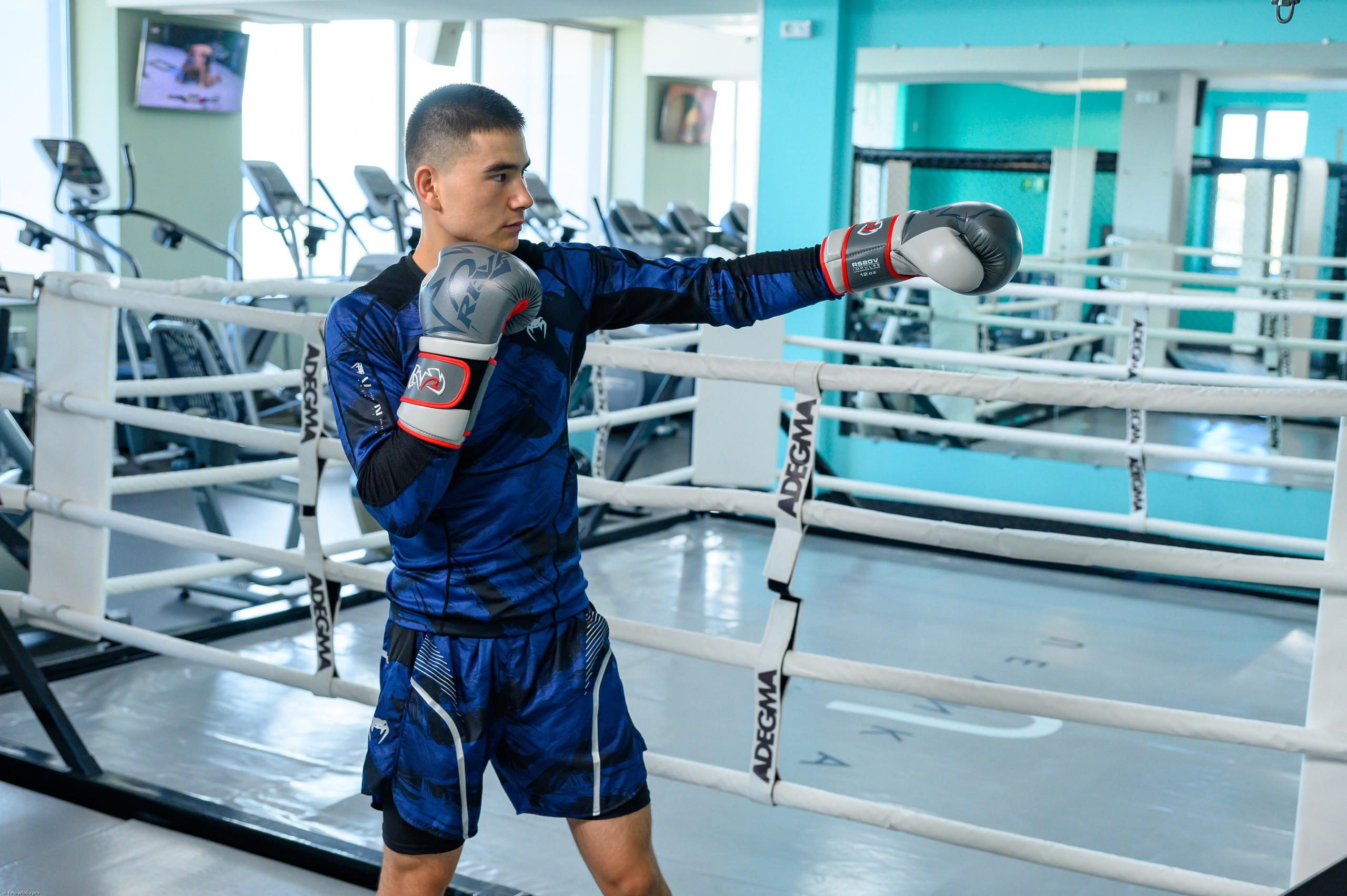 Фотосъёмка для боксёра. Вячеслав Скрипник Фотограф Краснодар