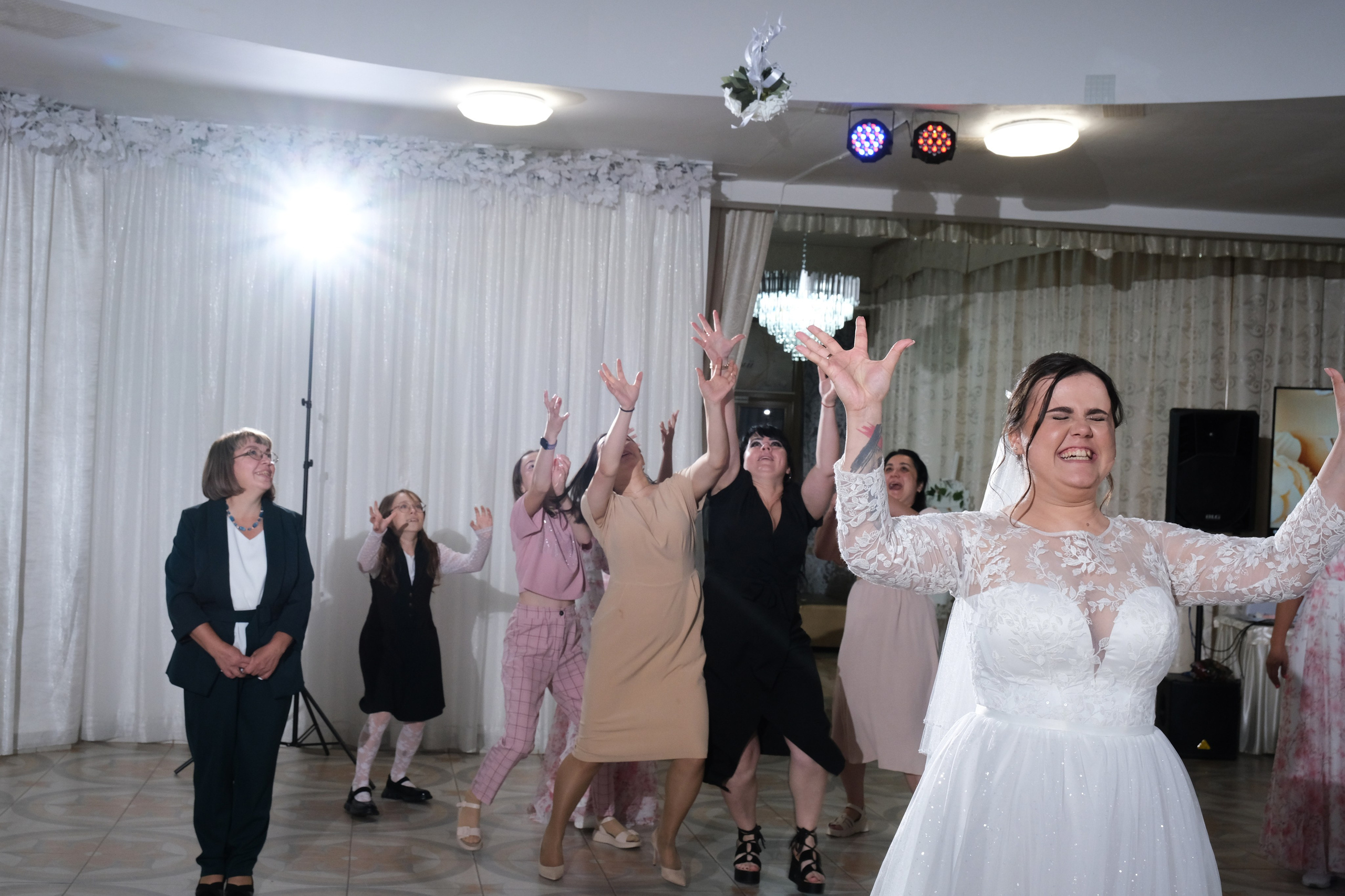 Свадьба Виталия и Алены. Свадебный фотограф в Челябинске Сырчикова Наталья