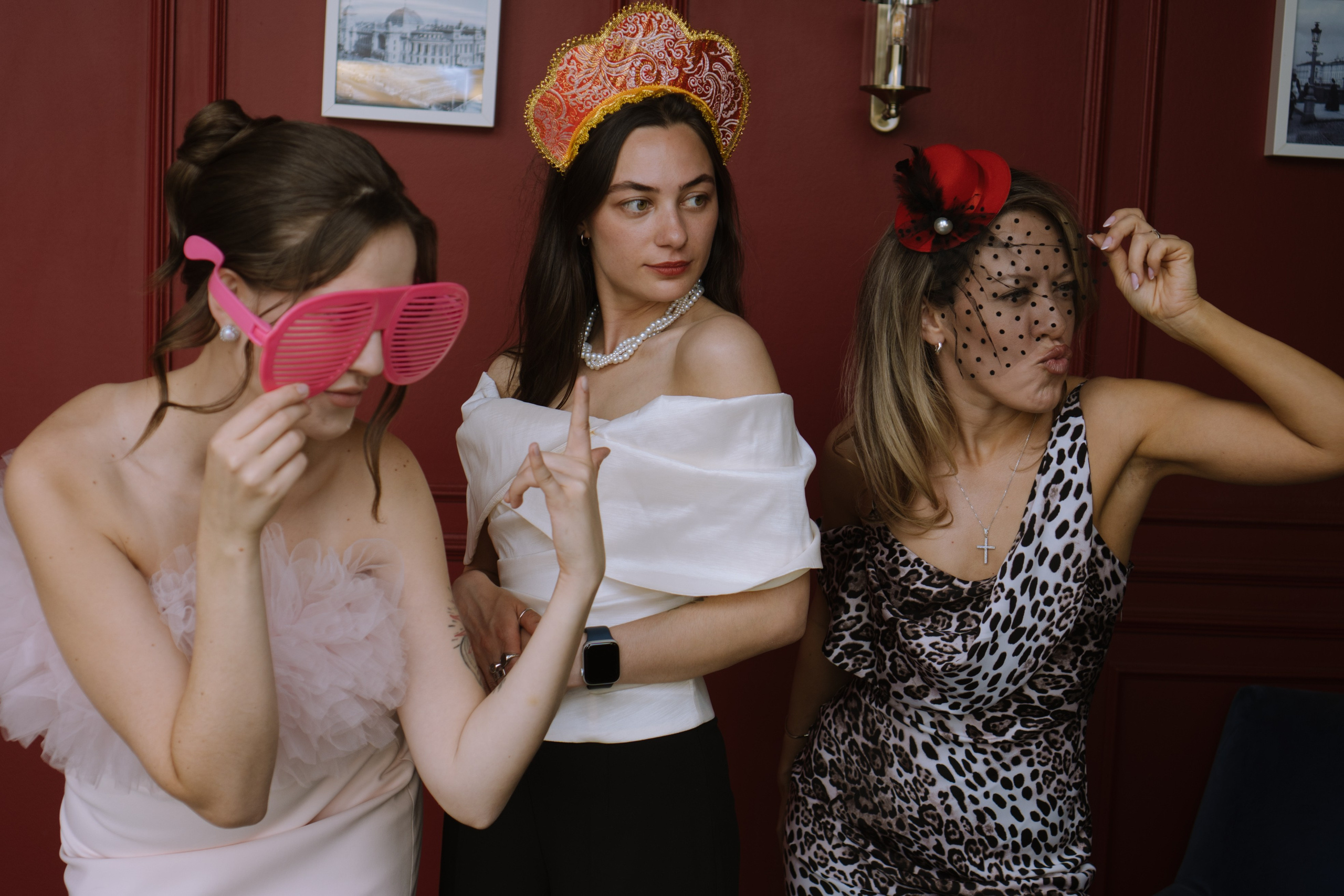 СВАДЕБНЫЙ БАНКЕТ НА ВЛАДИМИРСКОЙ В САНКТ-ПЕТЕРБУРГЕ (КАМЕРНАЯ СВАДЬБА). Профессиональный фотограф, Санкт-Петербург — Виктория Богомолова