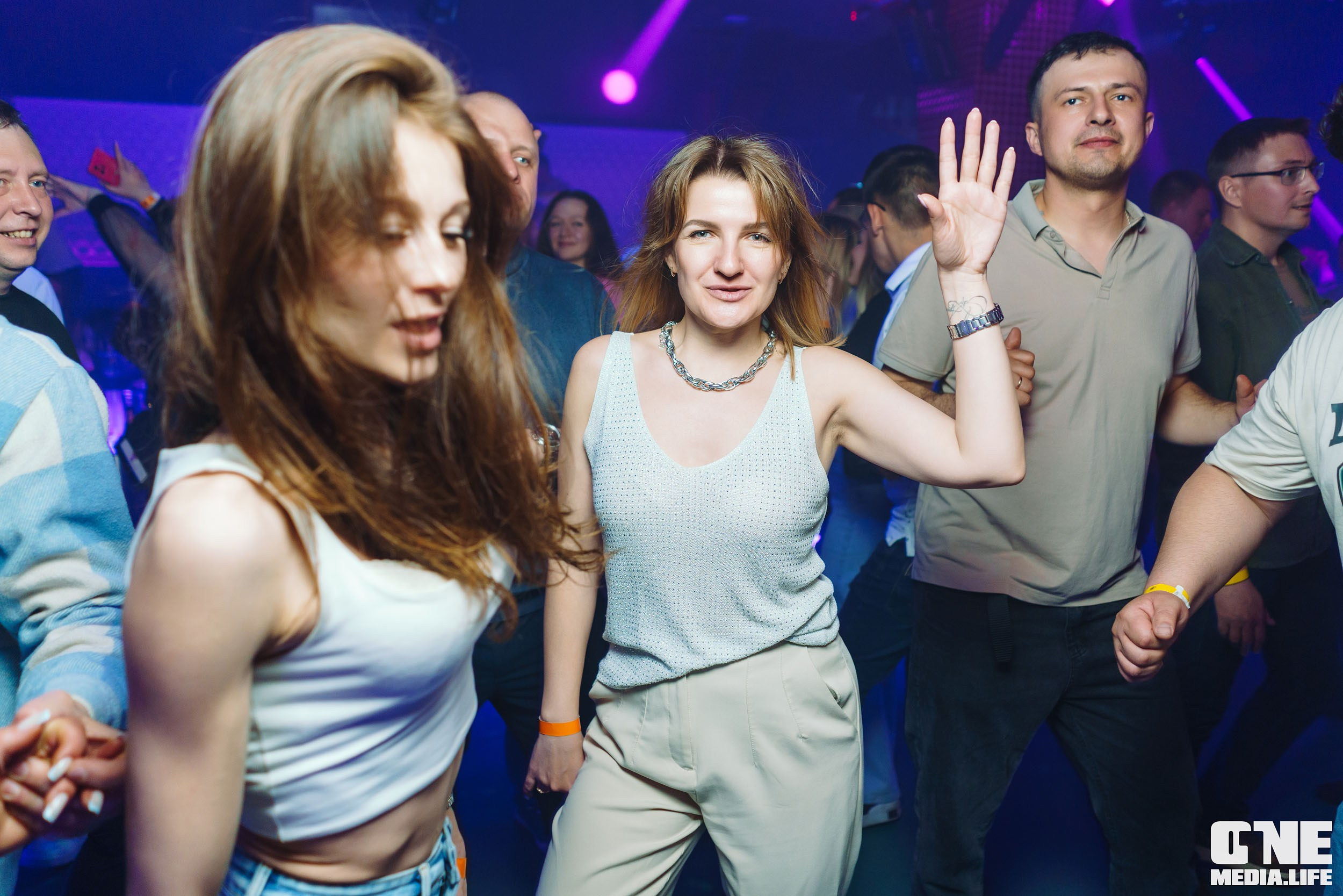 Фоторепортаж из РК Планета. One Media Life: фоторепортажи, фотоотчеты с мероприятий и заведений