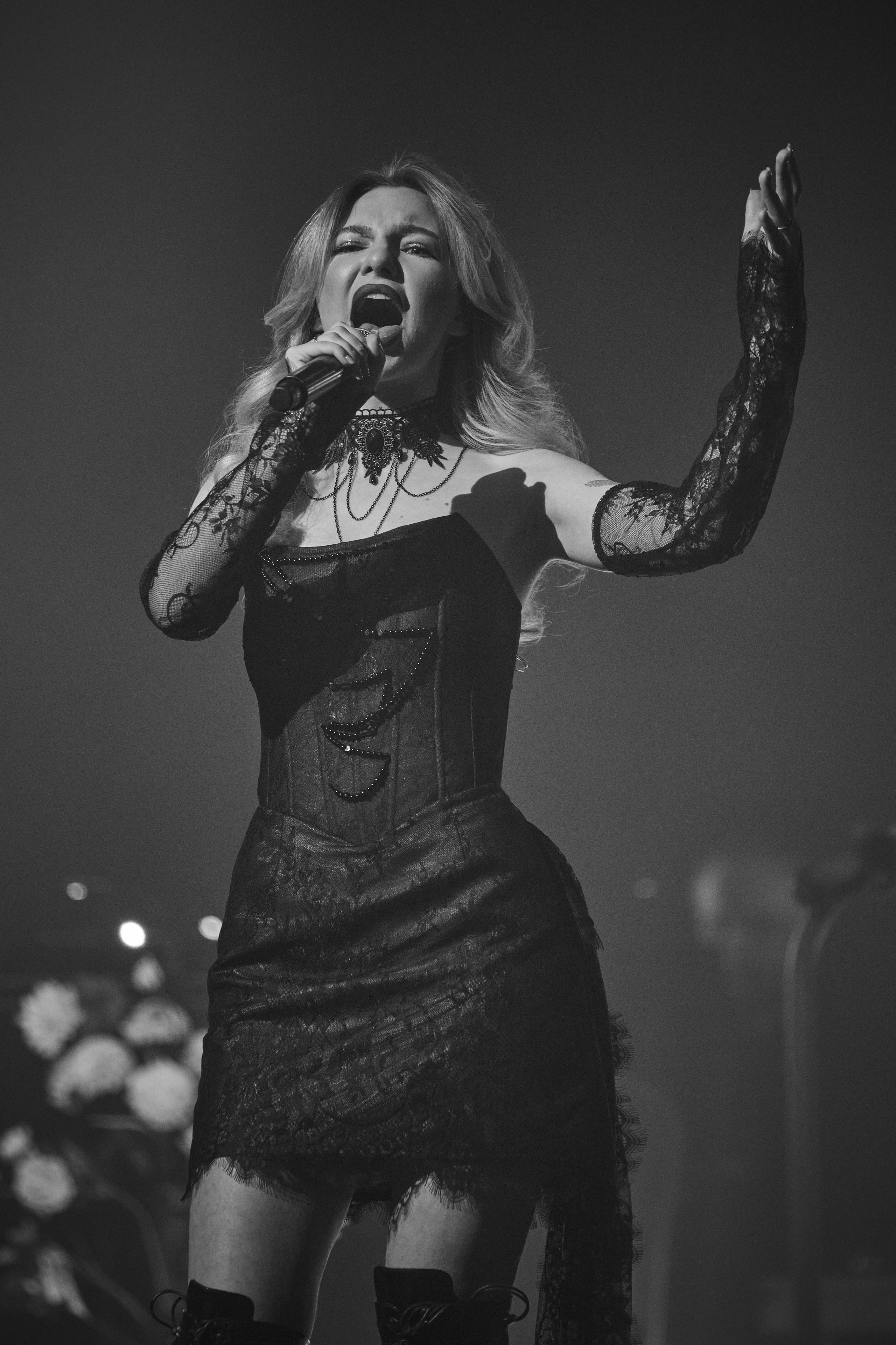 Saphath с симф.оркестром. Фотограф. г. Южно-Сахалинск. Олег Толстов