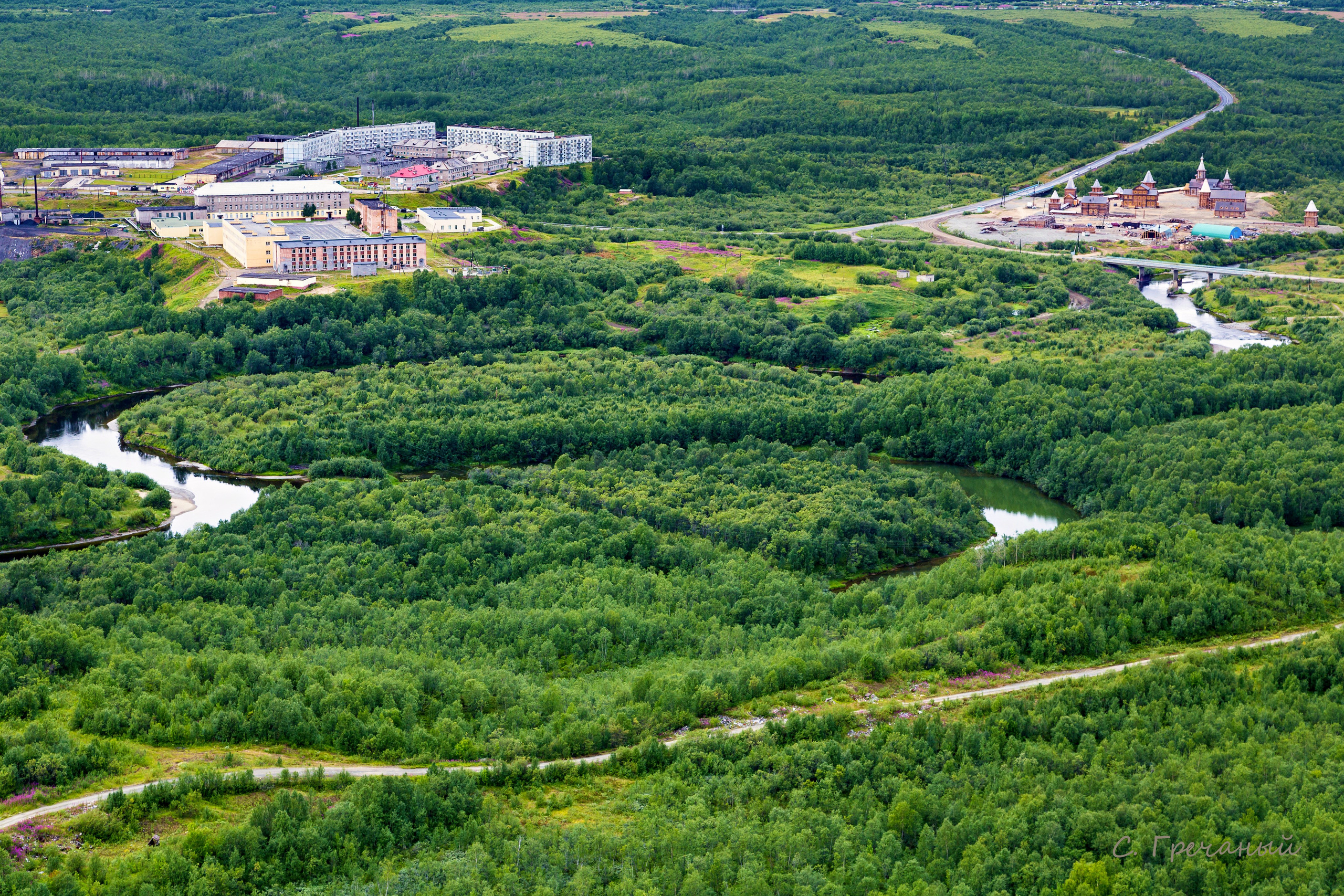 Печенга — край сосновой реки. Пейзажи Крайнего Севера. Баренцево море, Рыбачий, Средний, Немецкий