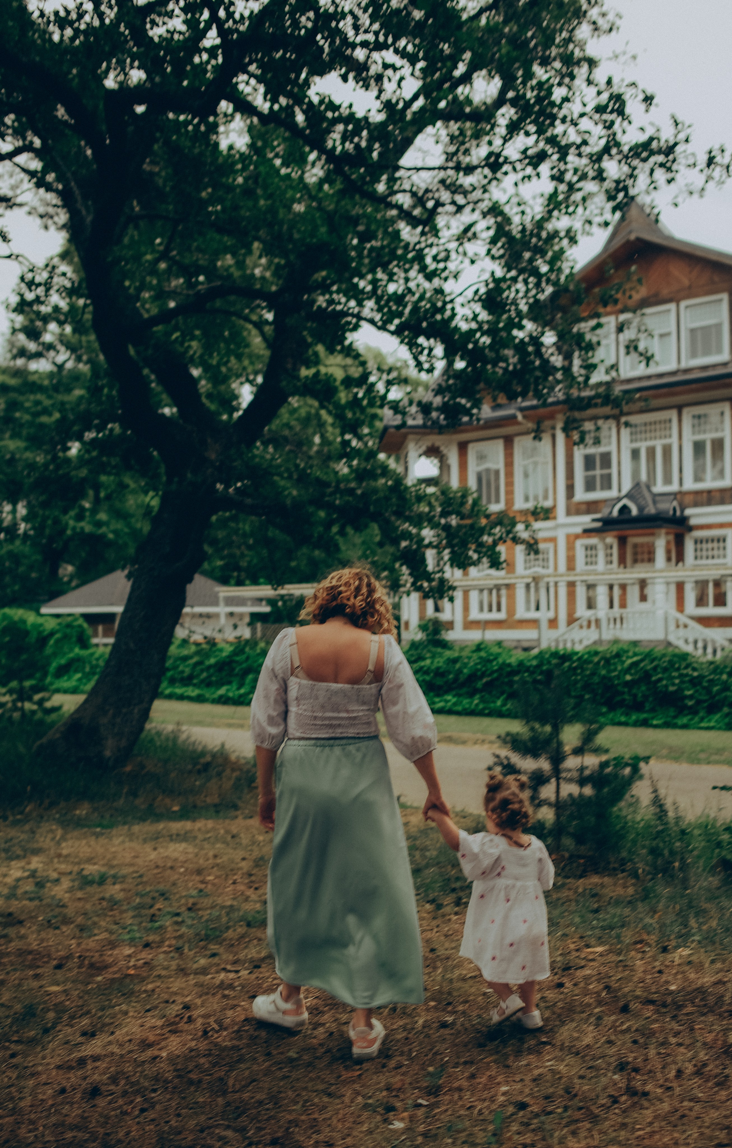 Съемка поколений на заливе. Елизавета Юлия Сергей и Ия. Семейный и свадебный фотограф в Санкт-Петербурге Яна