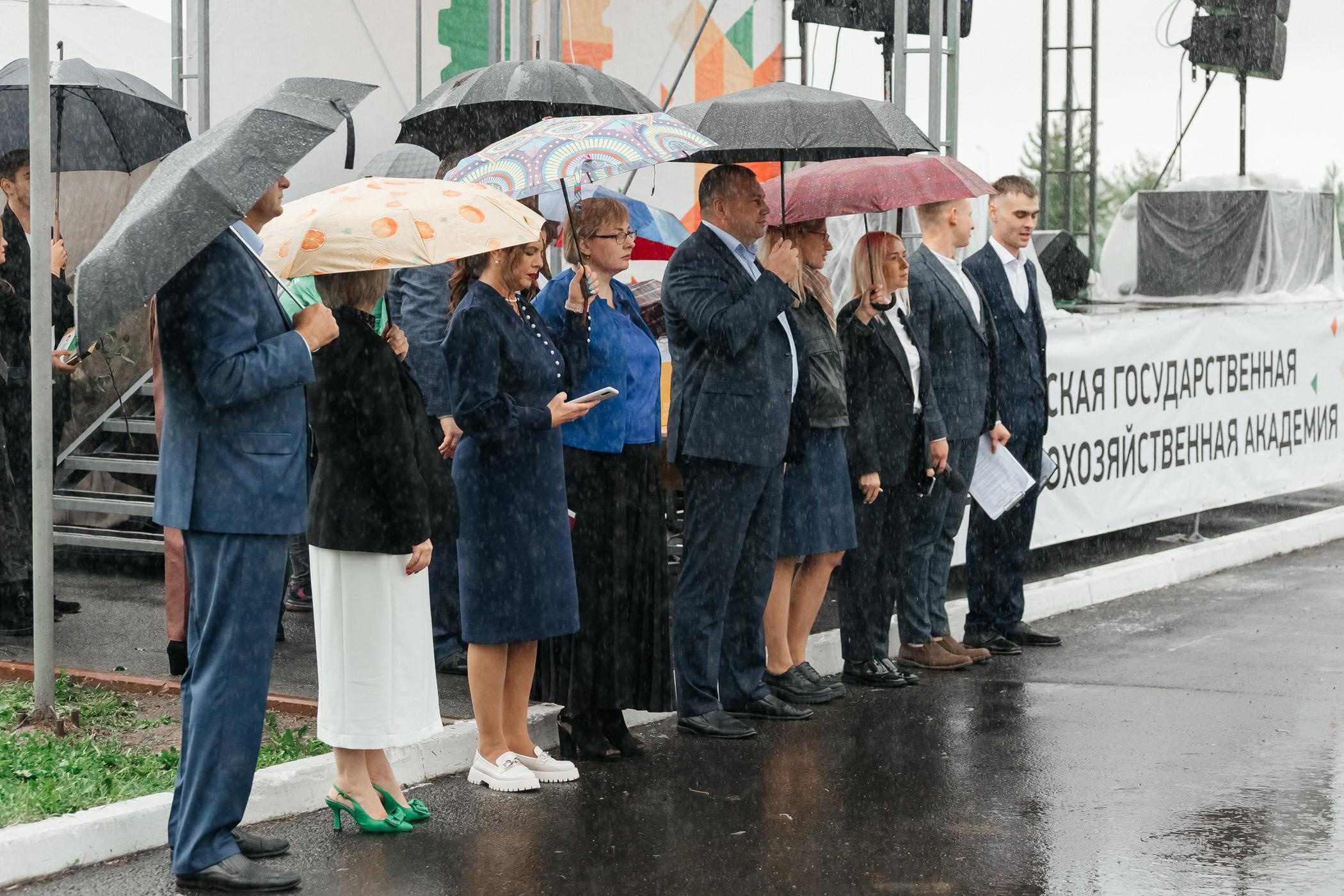 1 сентября КузГСХА. Фотограф Кемерово | Сергей
