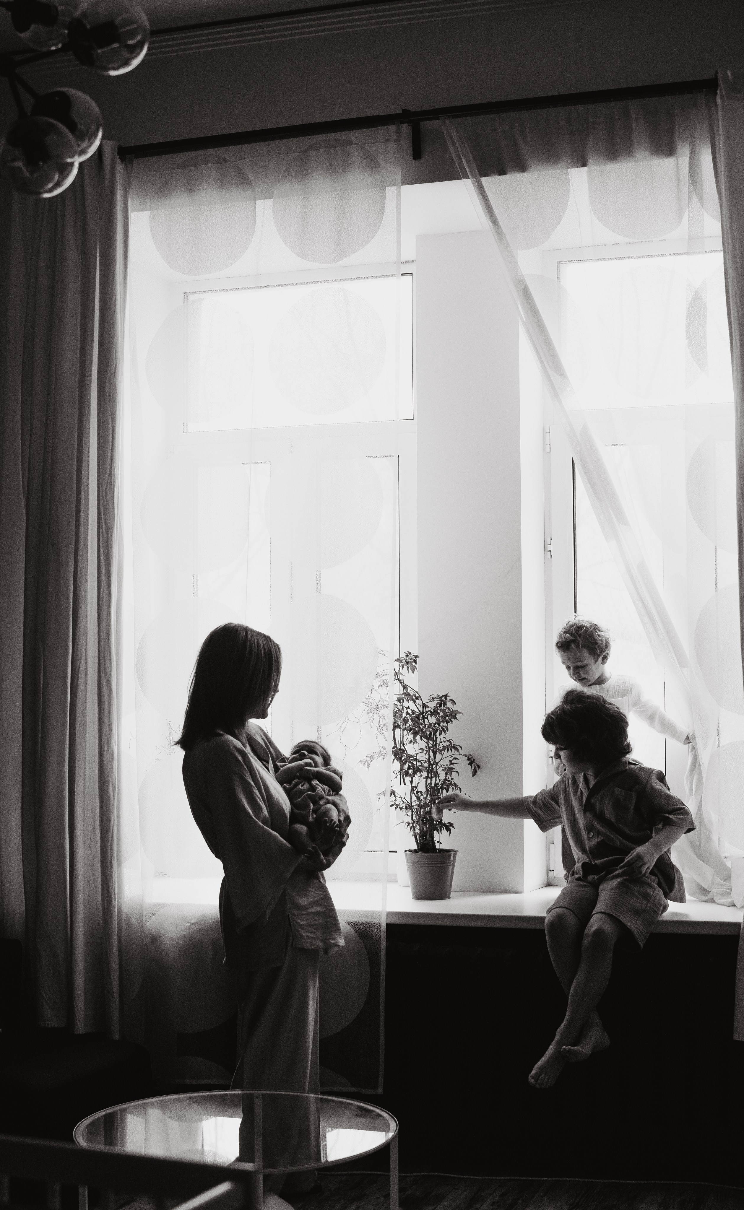 Многодетная мама. Семейный, ньюборн фотограф, фотограф на роды в Москве, Виктория Тюльдюкова