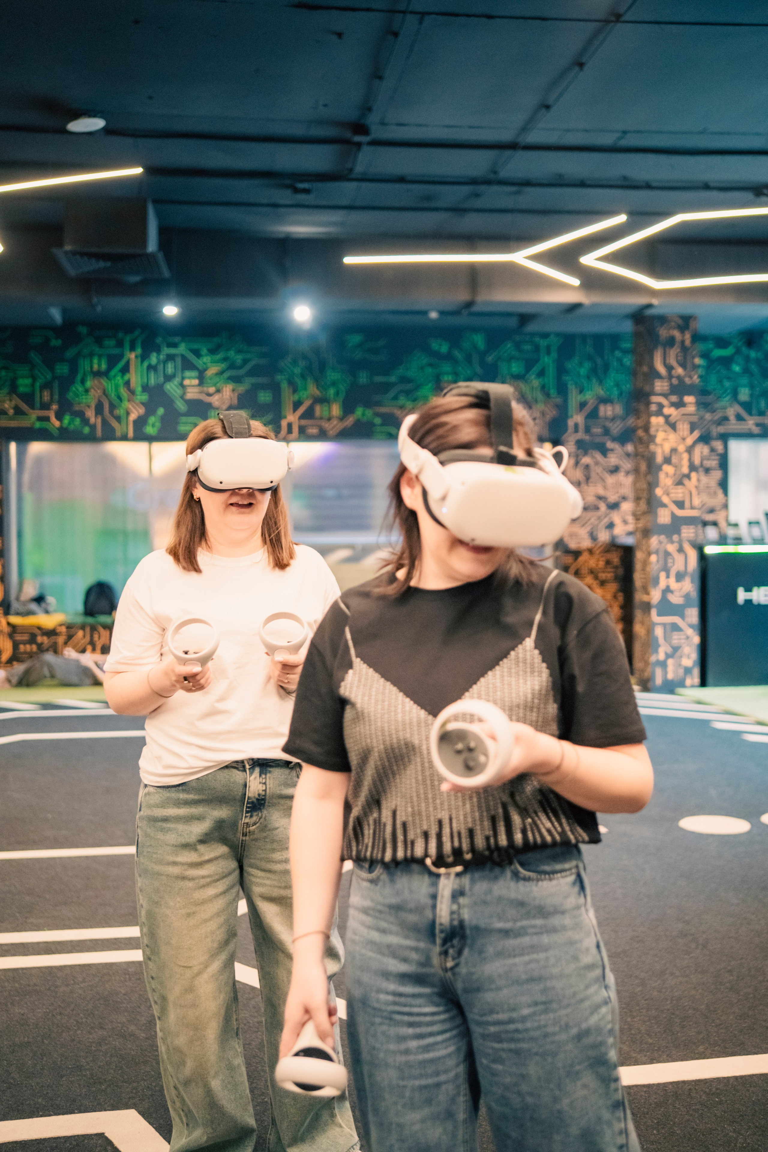 VR April-May. Felixtones