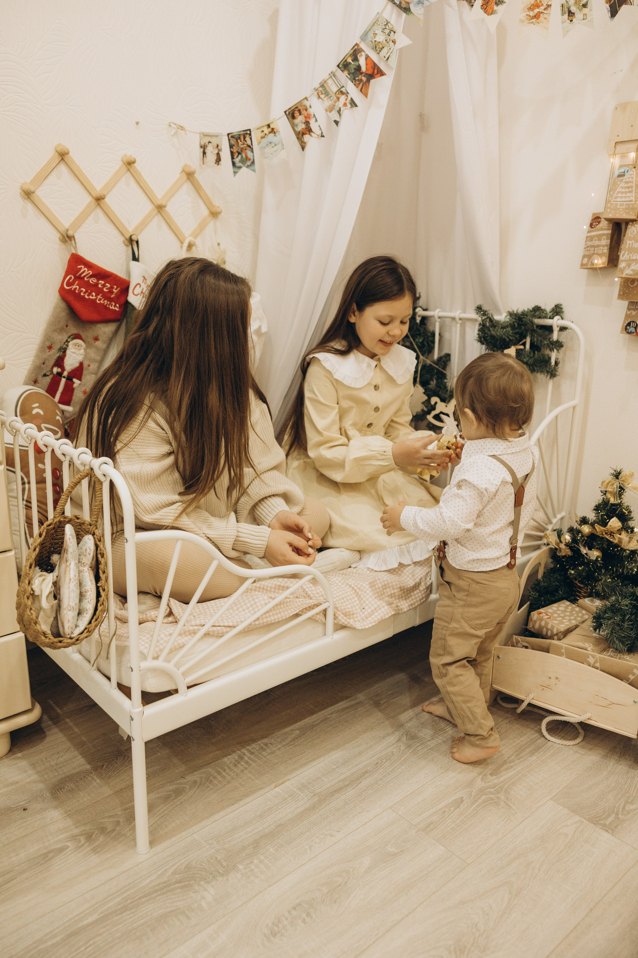 Маша, Дима, Лера и Миша. Семейный фотограф в Москве Виктория Ястребинская