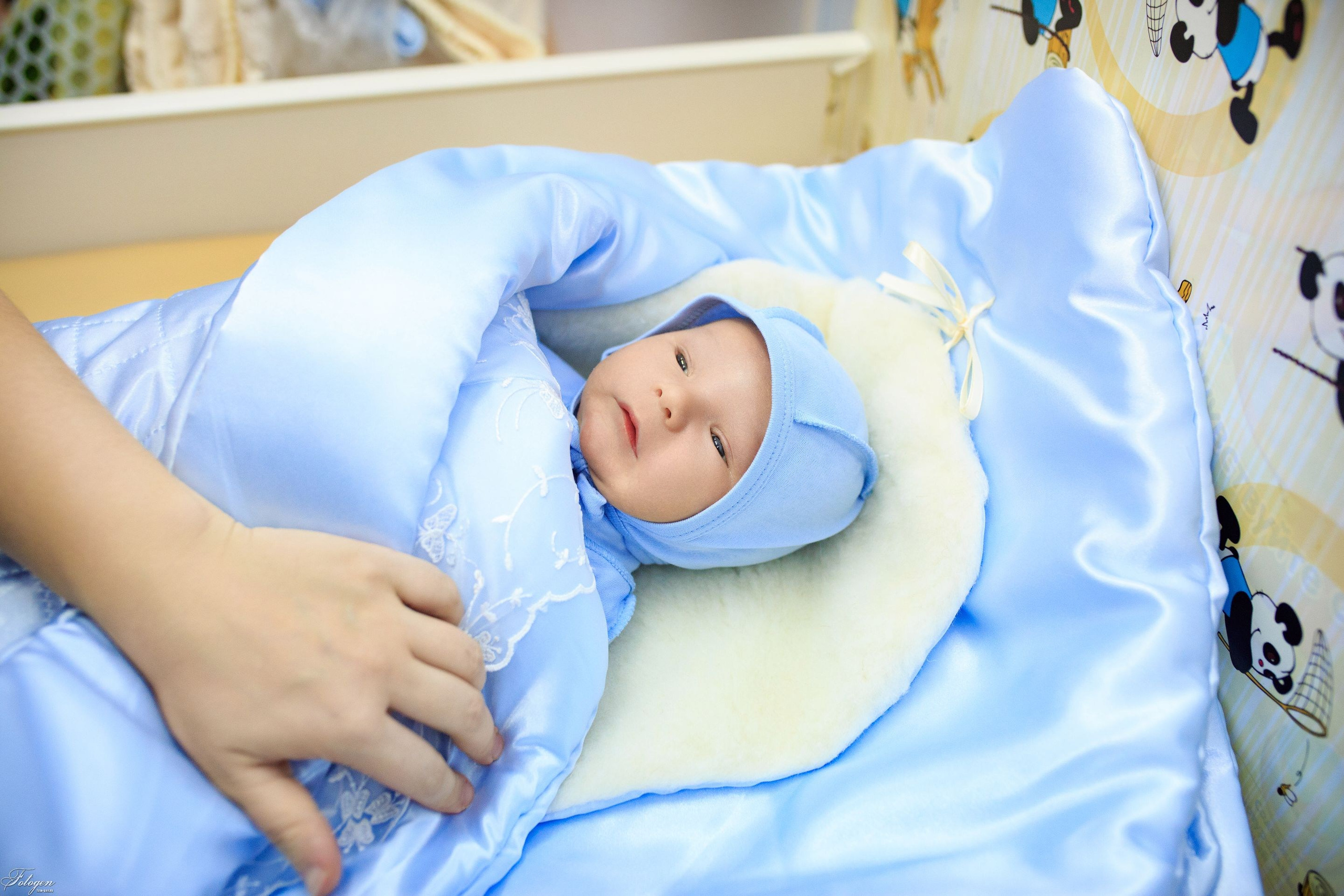 Фотосессия выписки из роддома в Краснодаре | Портфолио Fotogen. Интерьерная фотостудия FOTOGEN г. Краснодар