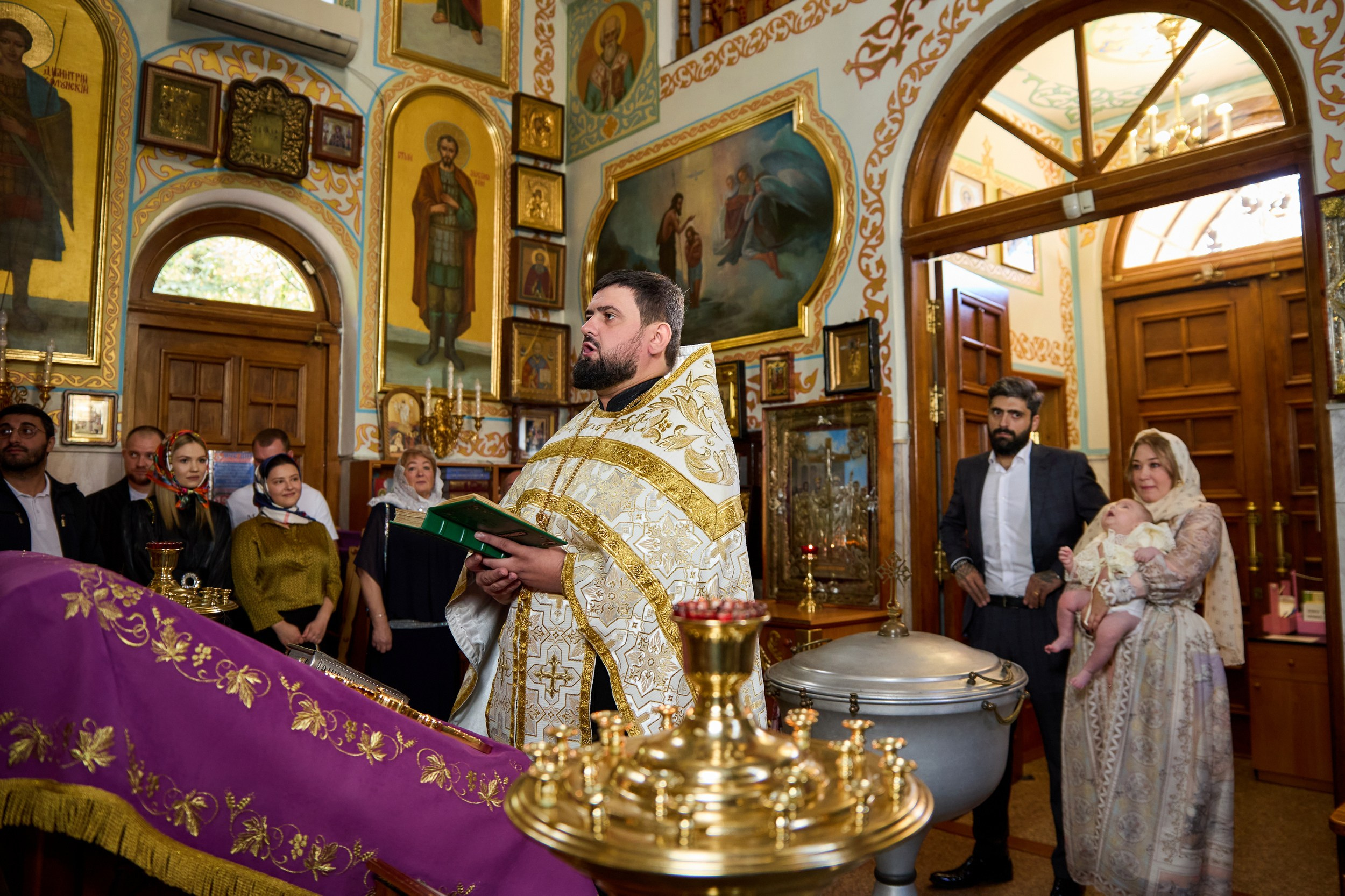 Профессиональная фотосъёмка КРЕЩЕНИЯ в Донецке, Макеевке. Фотограф Татаринов Андрей (Донецк / Макеевка)