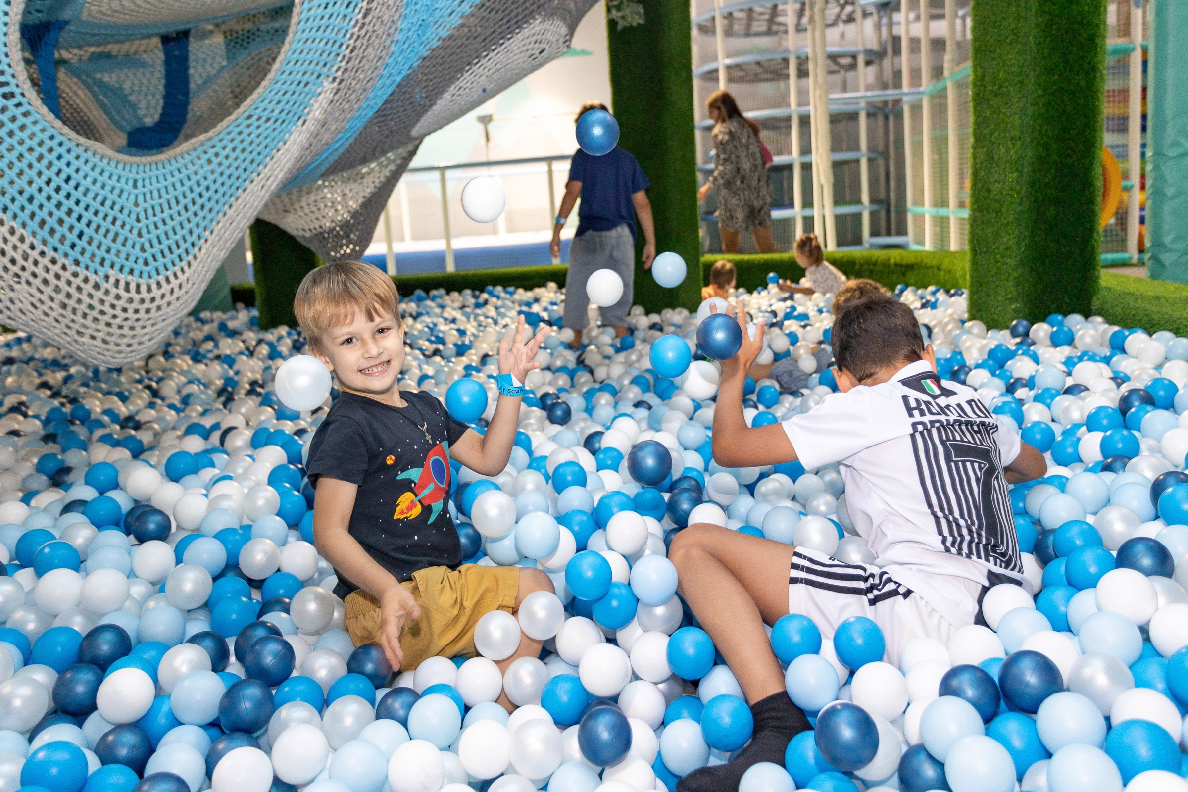 Съемка детского дня рождения Краснодар. Выпускные альбомы Майкоп, Краснодар Елена Золотарева