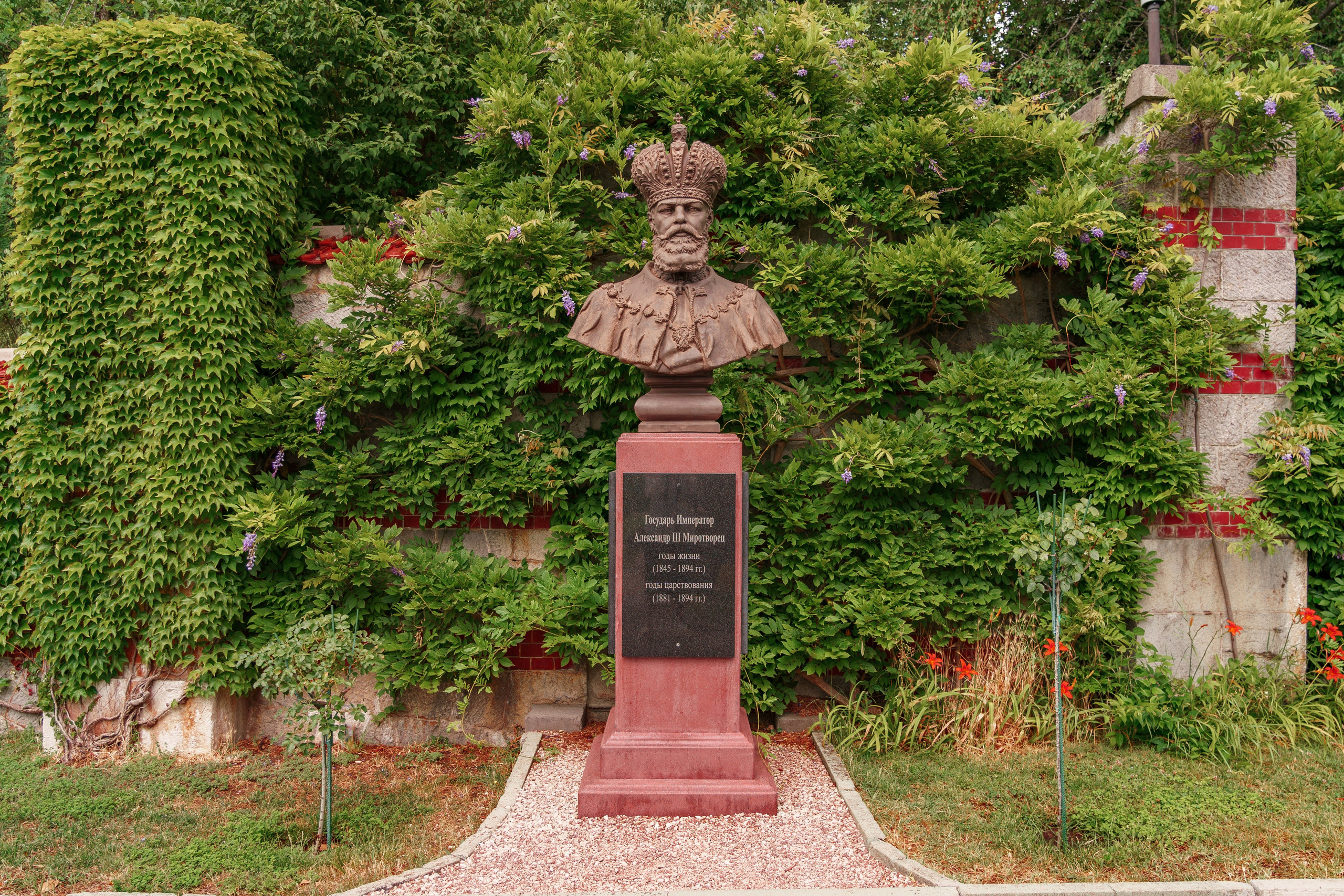 Алупкинский дворцово-парковый музей-заповедник, Республика Крым. Репортажный фотограф в Крыму Ксения Гасица
