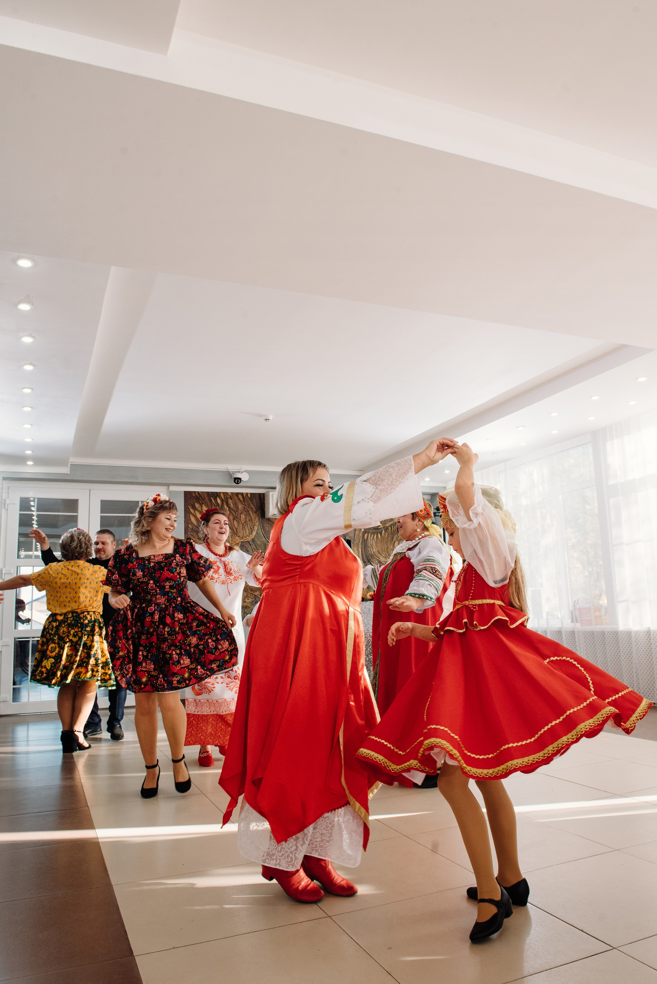 Евгеньевна 4+5 рашн стайл. Свадебный фотограф — фотограф на свадьбу в Воронеже — Свадебное фото