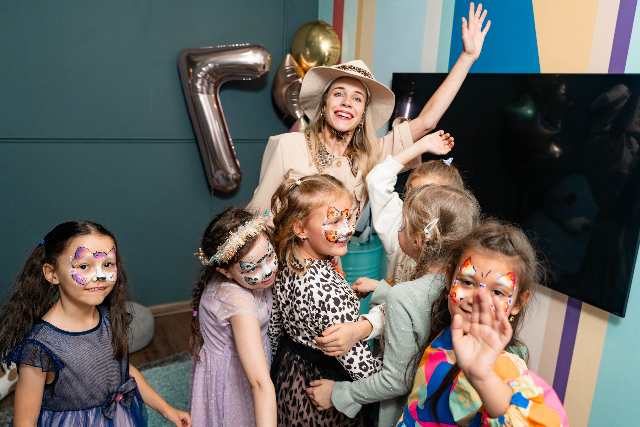 День Рождения Лауры в TiDi-клуб. Фотограф Никита Комаров