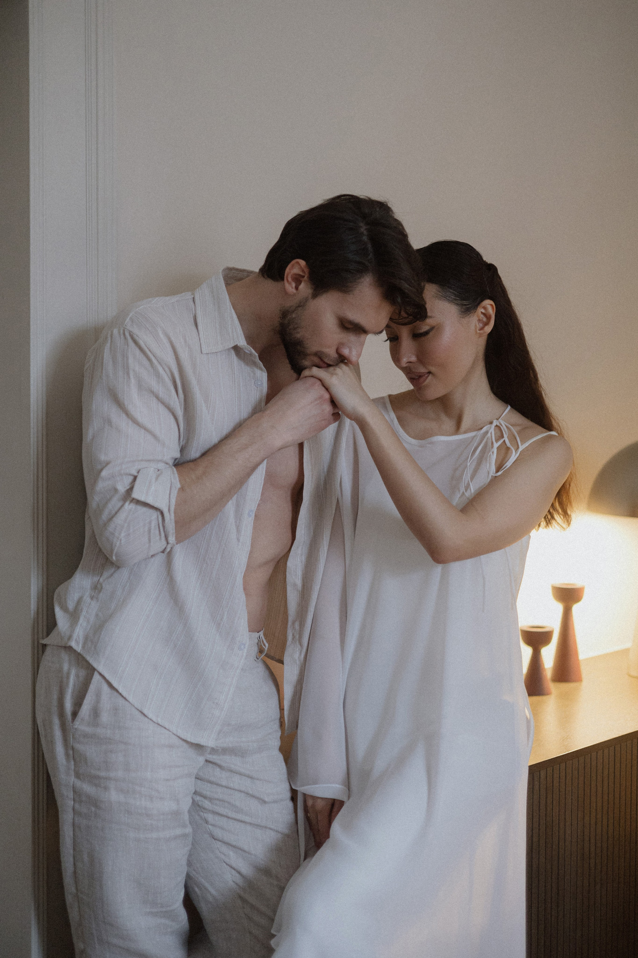 Свадебная фотосессия в студии в Москве. Свадебный фотограф в Москве. свадебная фотосессия Москва. Утро невесты Москва. Фотограф в Москве Валерия Рожкова