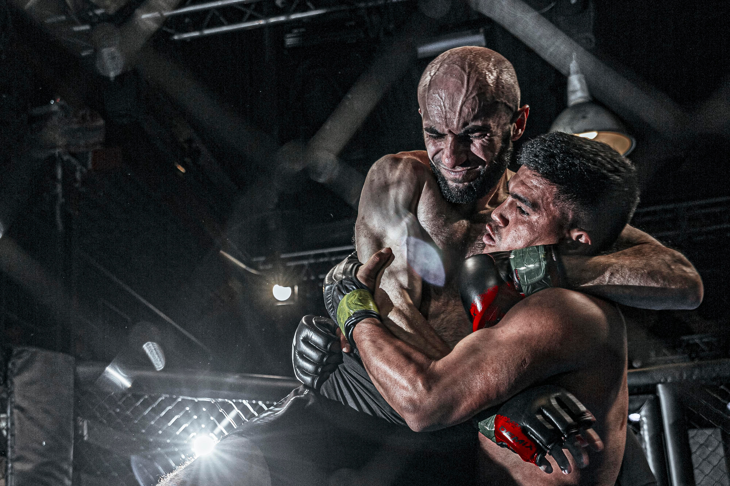 MMA. Фотограф Андрей Слынченко