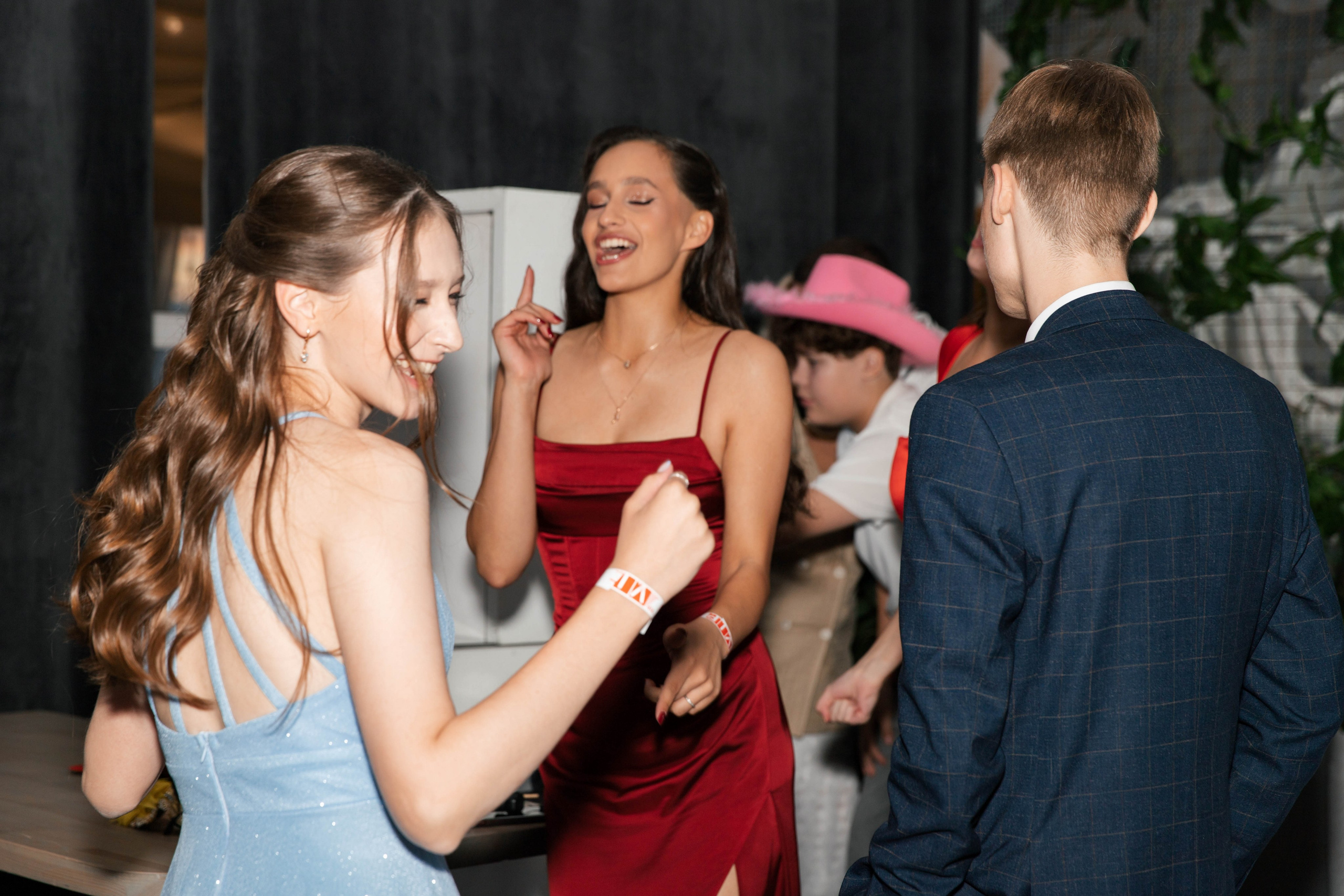 Выпускной МОУ СОШ 187. Семейный и свадебный фотограф Нижний Новгород