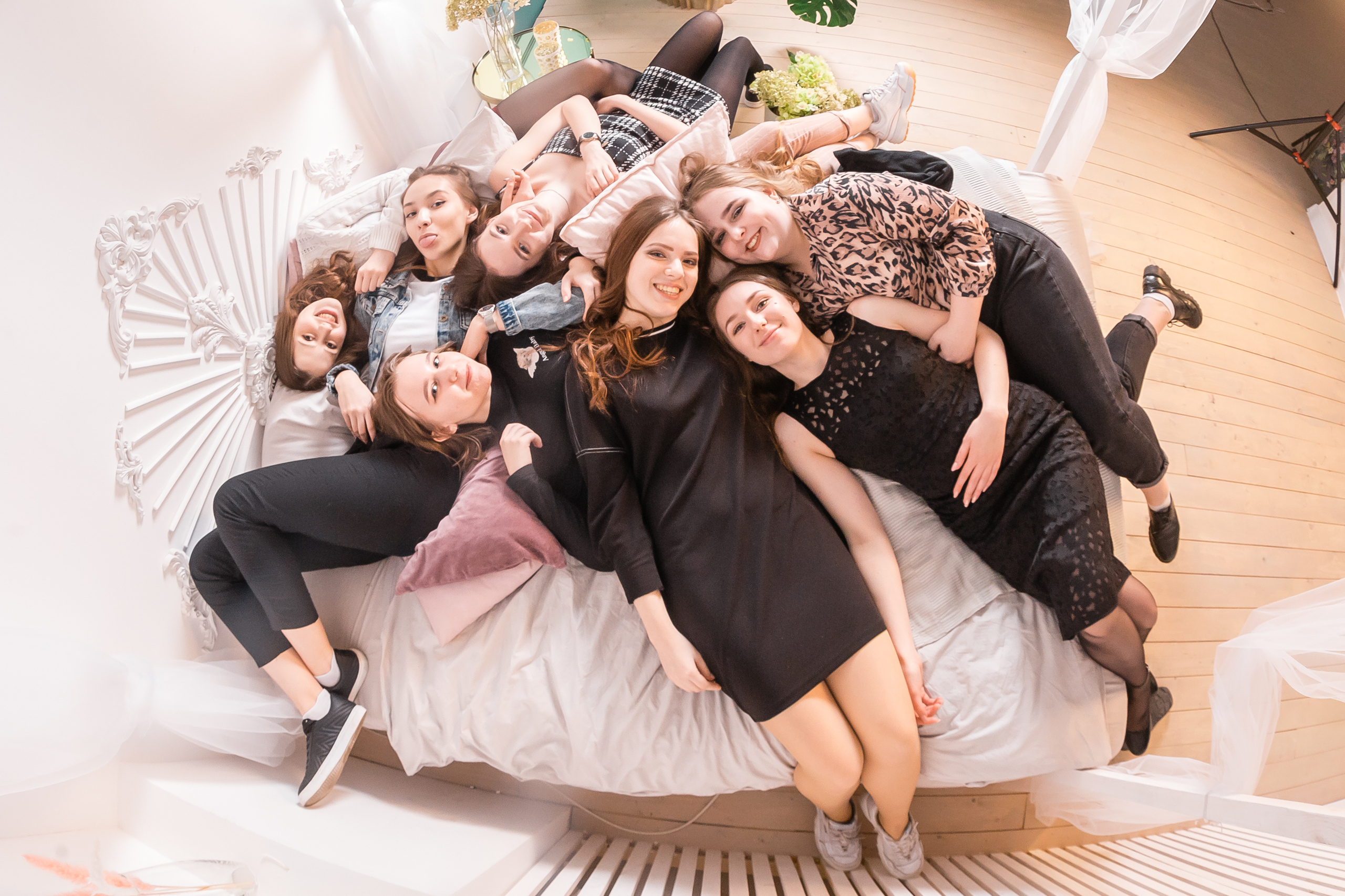 Тизер фотосессии 11 класса 40 школы. Фотографиня Мария Дикова