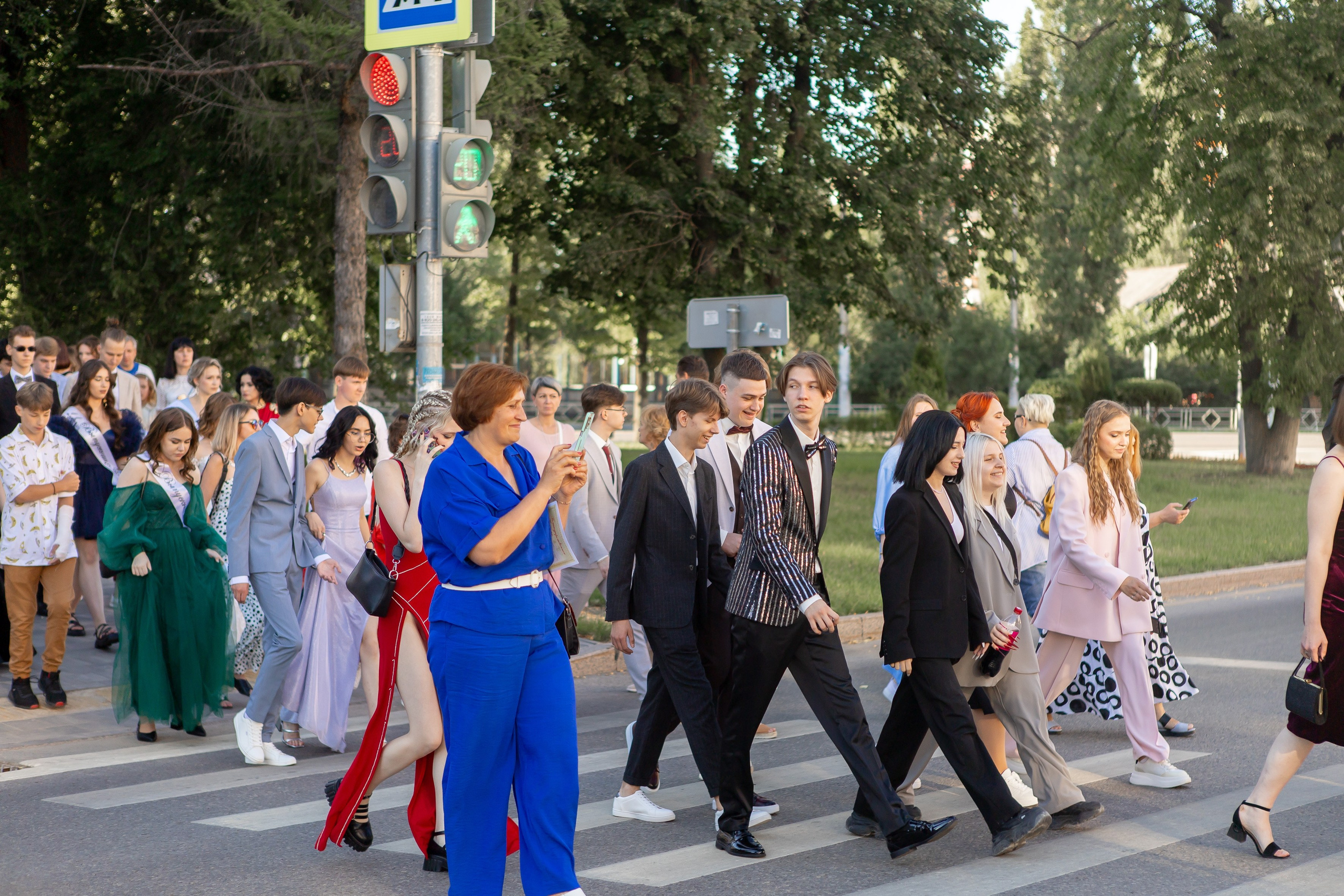 Выпускной Гимназия 12 2024 г. Свадебный и портретный Фотограф в Липецке Дмитрий Котюков