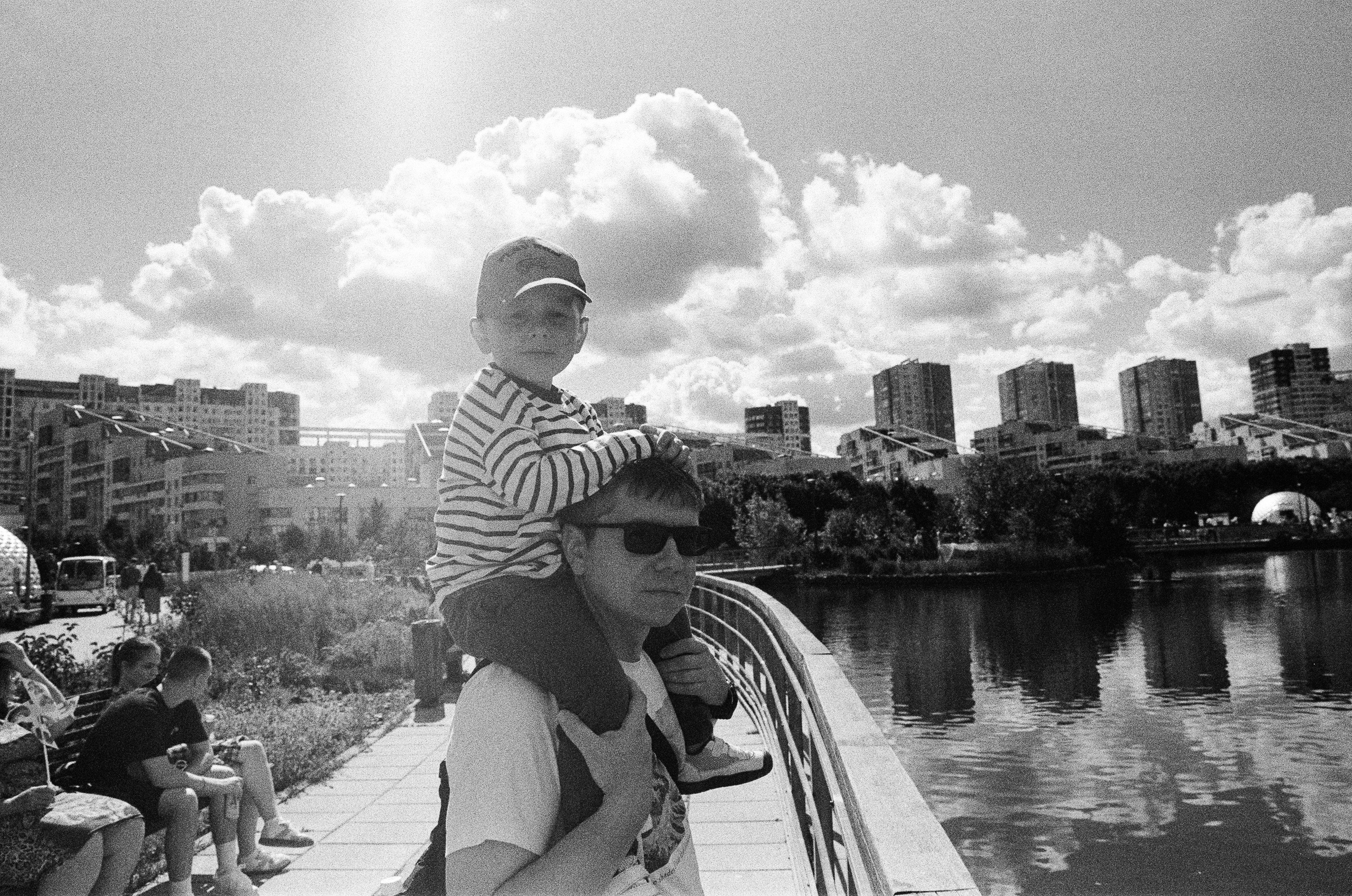 Фотопленка ч. б. Etude Pan 400 ISO. Фотограф Алексей Ка…