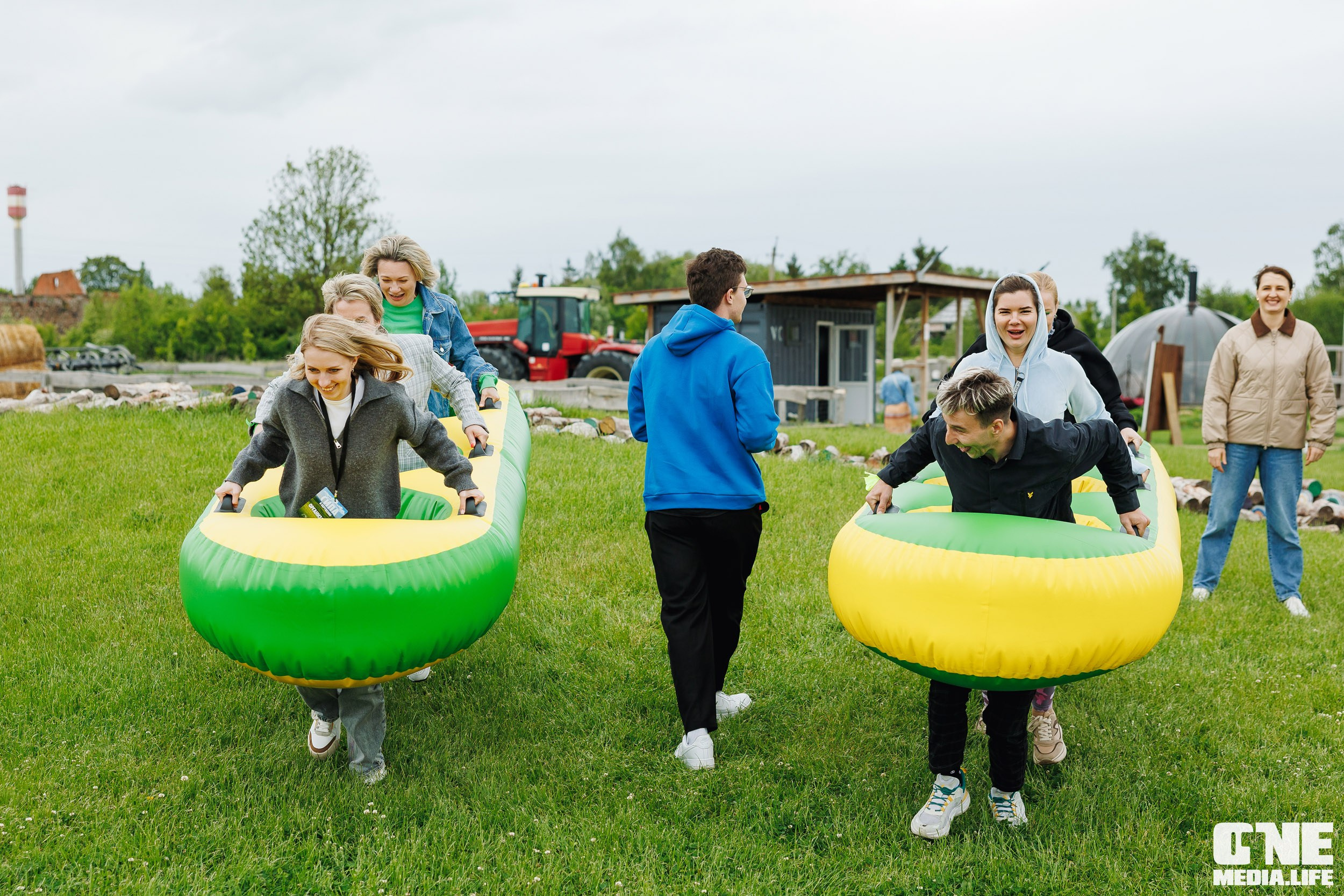 Фоторепортаж с форума «Мой бизнес. Сила в окружении». One Media Life: фоторепортажи, фотоотчеты с мероприятий и заведений