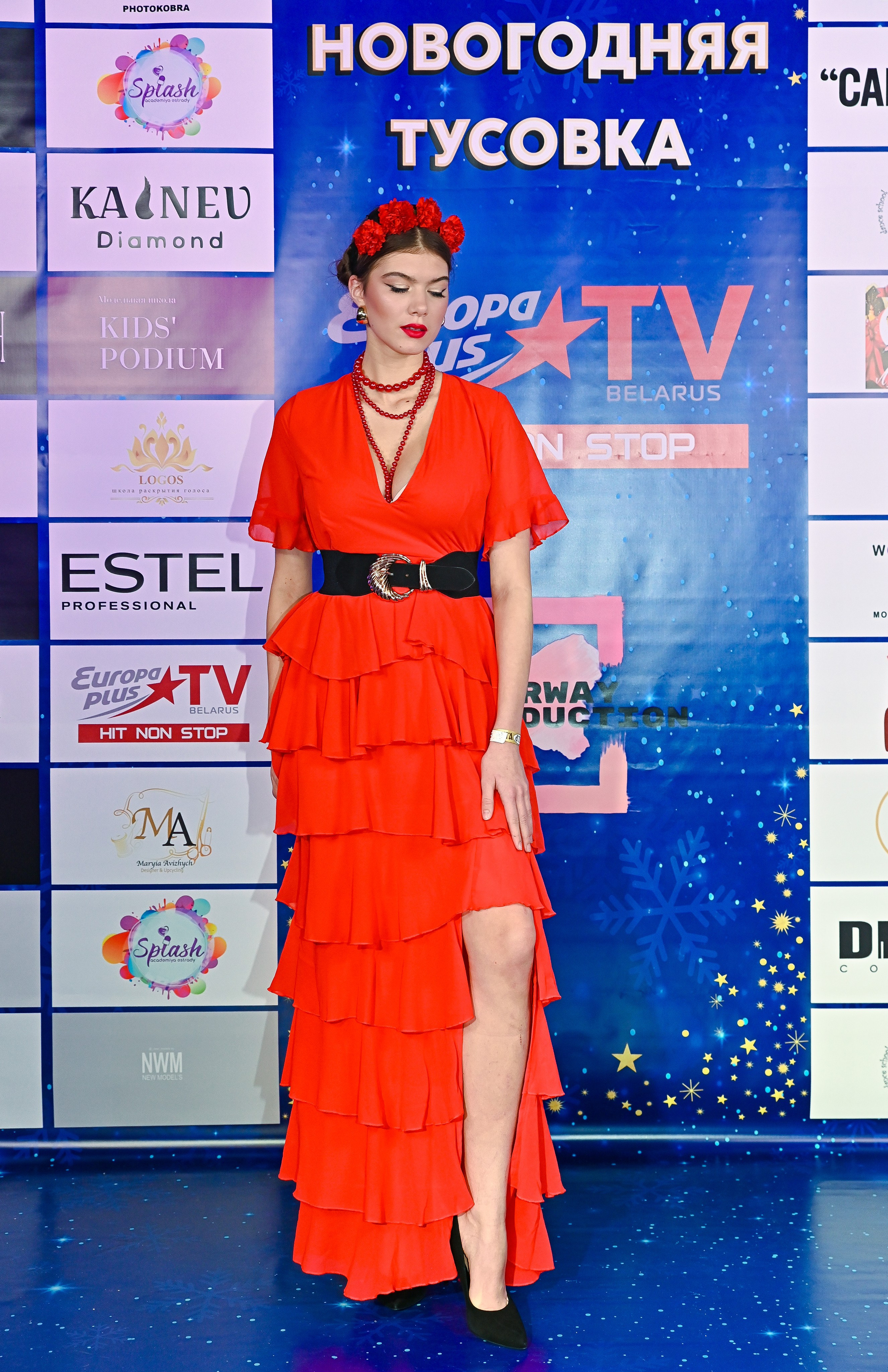 Большая новогодняя тусовка. Фотоуслуги, услуги фотографа, фотографирование важных событий