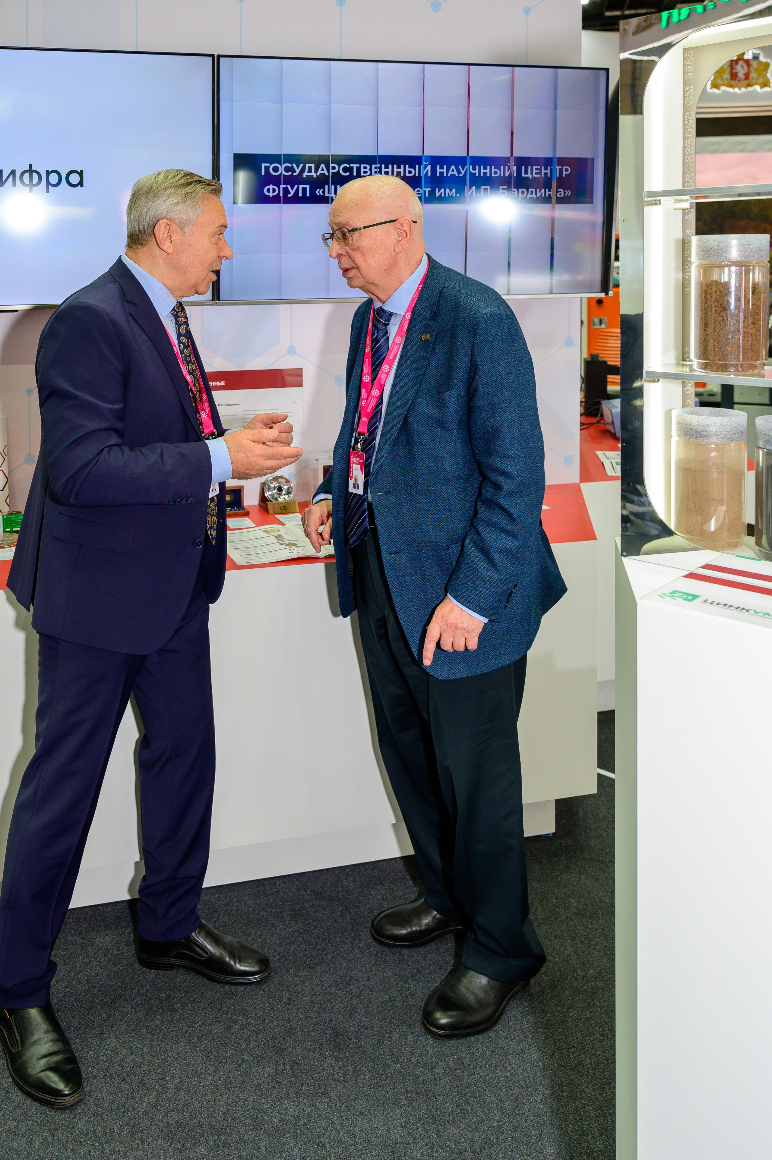 BigindustrialweekBelarus. Фотоуслуги, услуги фотографа, фотографирование важных событий