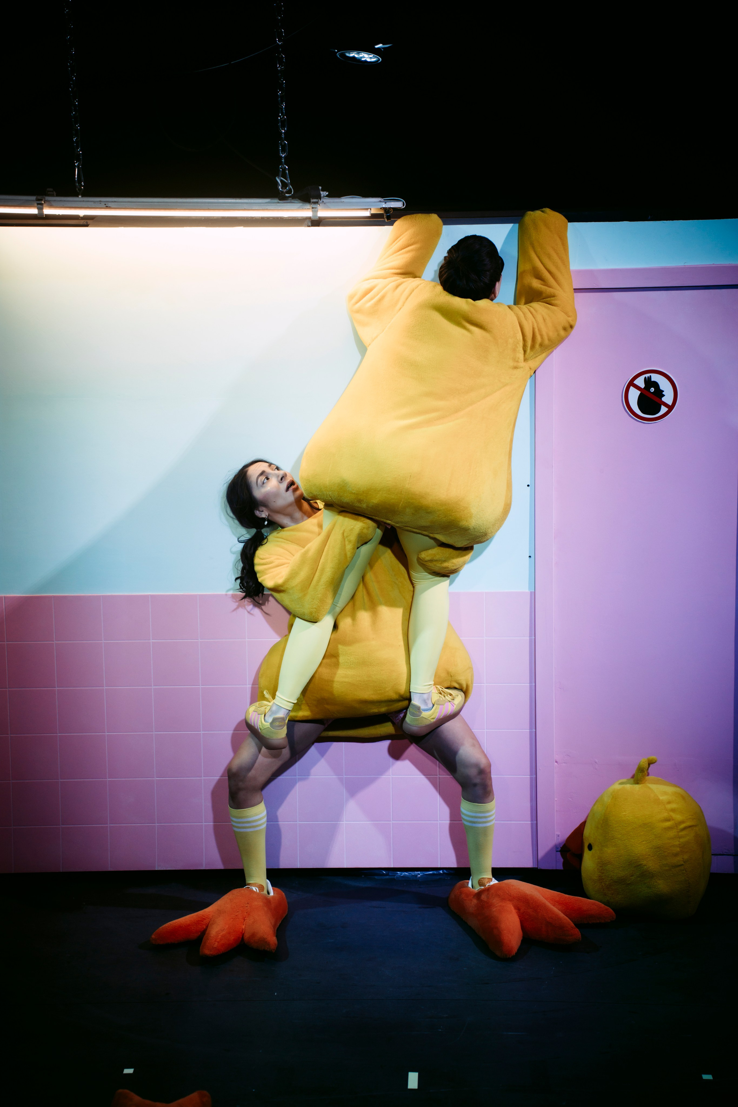 Затворник и Шестипалый. Главная