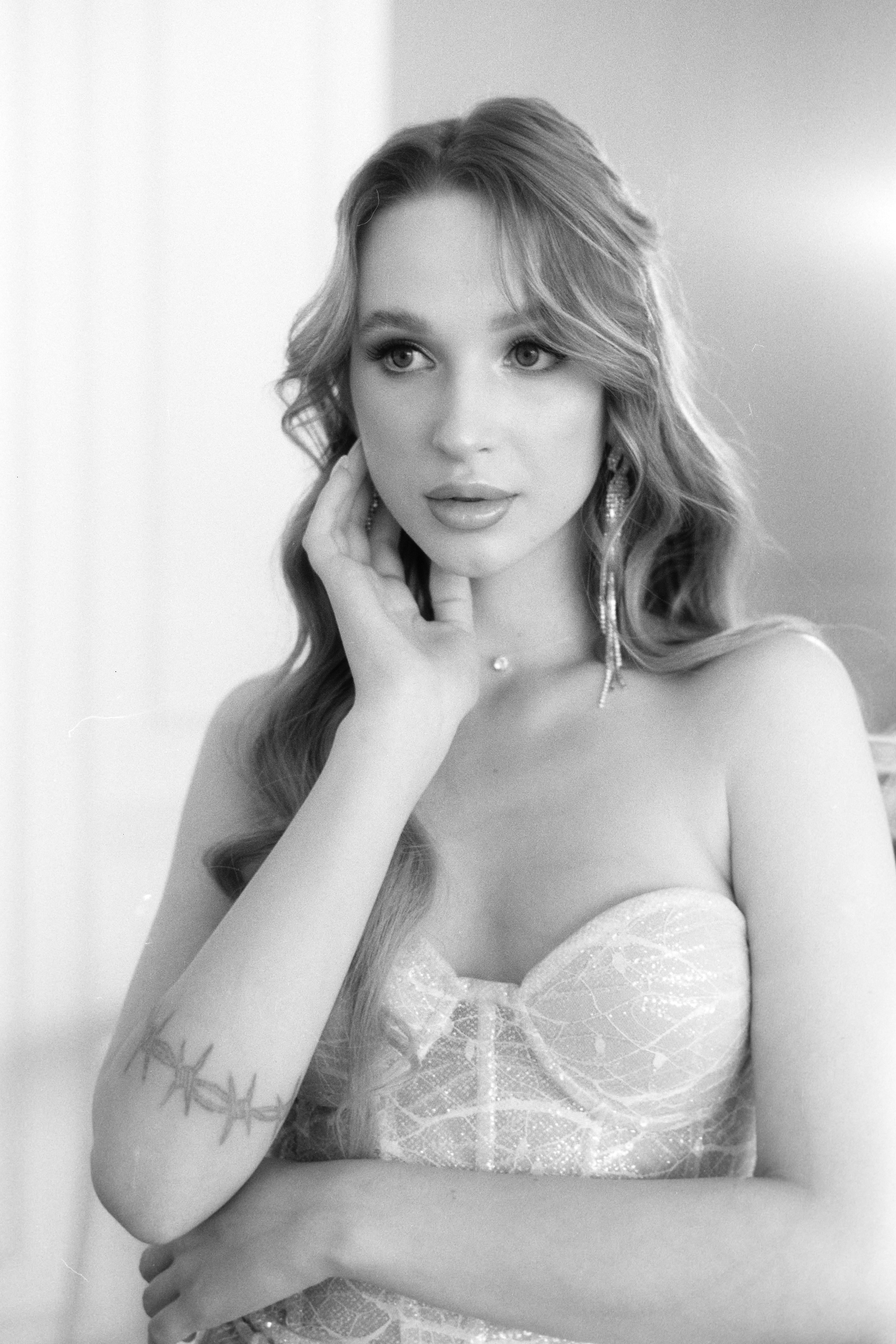 Свадебная фотосессия Кирилла и Алены в фотостудии