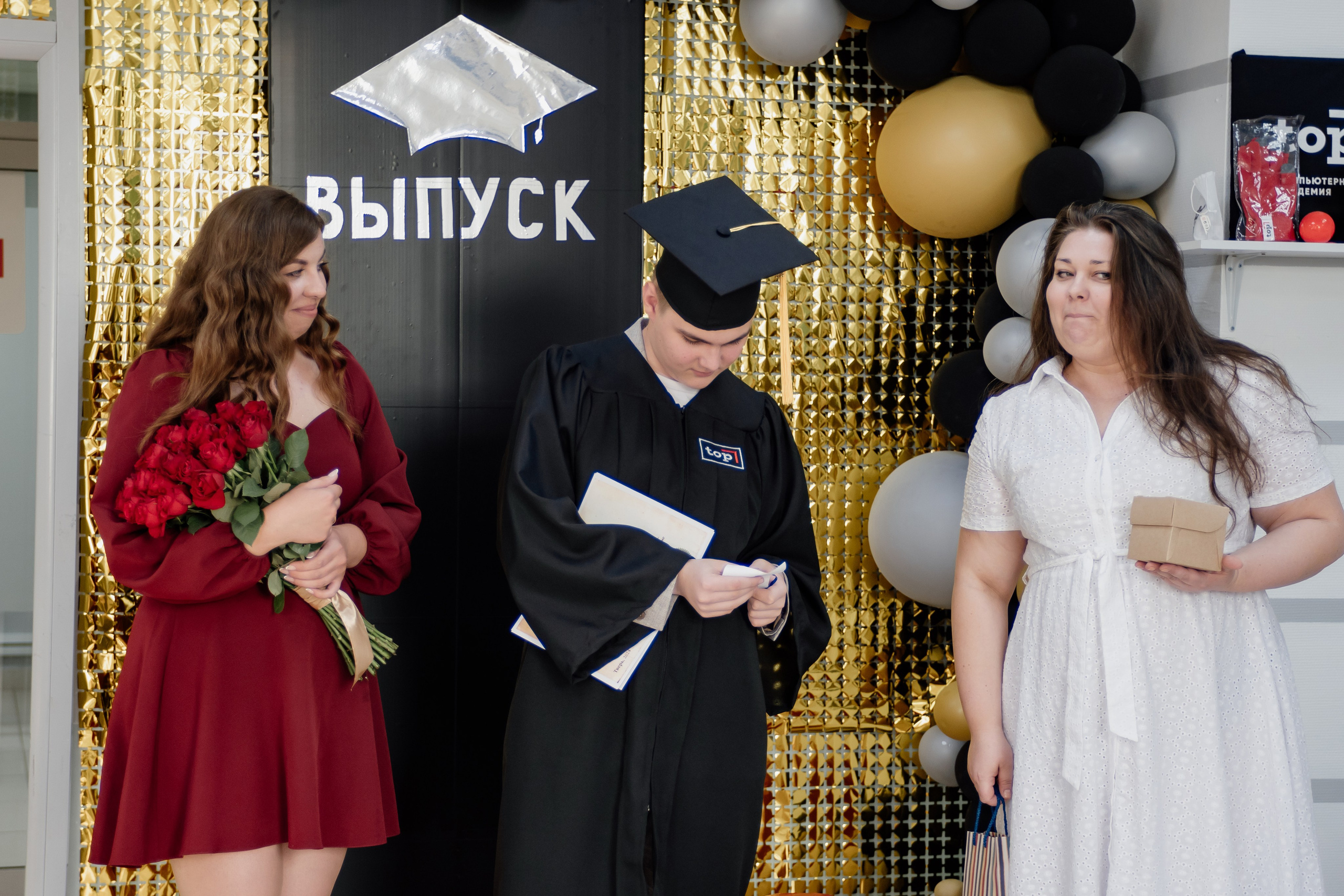 Выпускной: компьютерная академия Топ. Фотограф в Твери Дементьева Анастасия