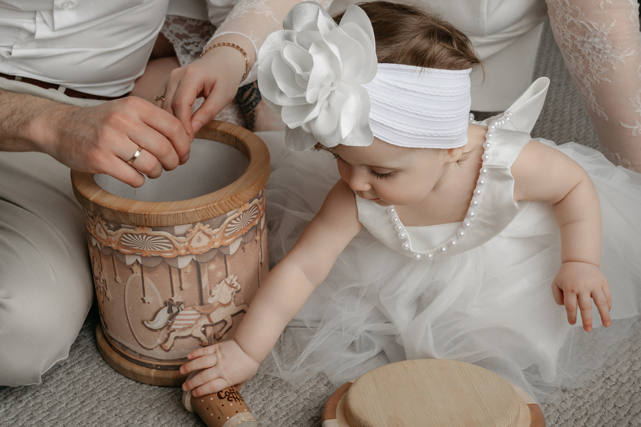 Годовасие малышки Киры в студии. Свадебный фотограф Мария Строгонова