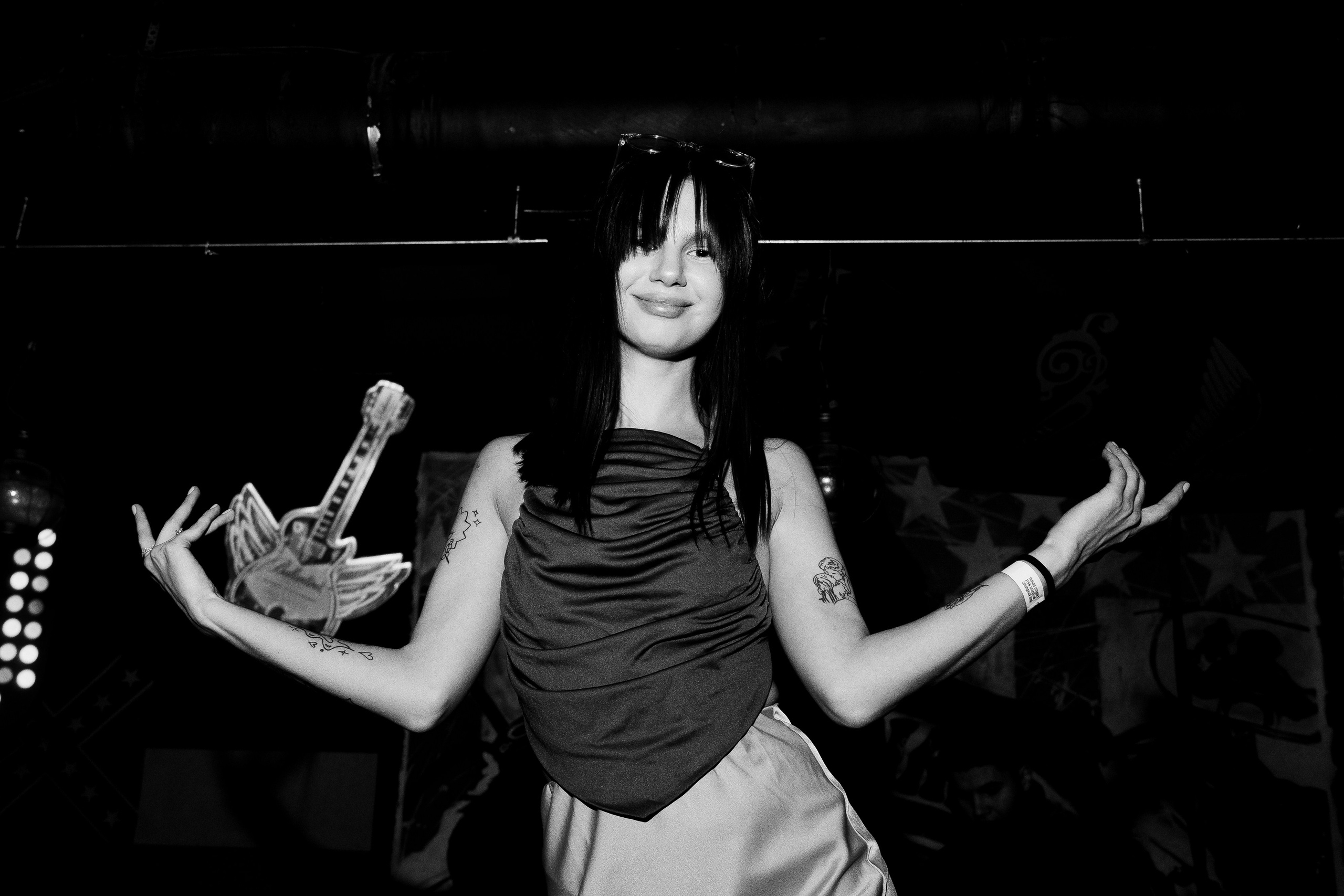 20 ЛЕТ МЕГАПОЛИС ЧЕЛЯБИНСК ХЕДЛАЙНЕР ЕЛКА. Репортажный фотограф Зуев Роман г. Челябинск