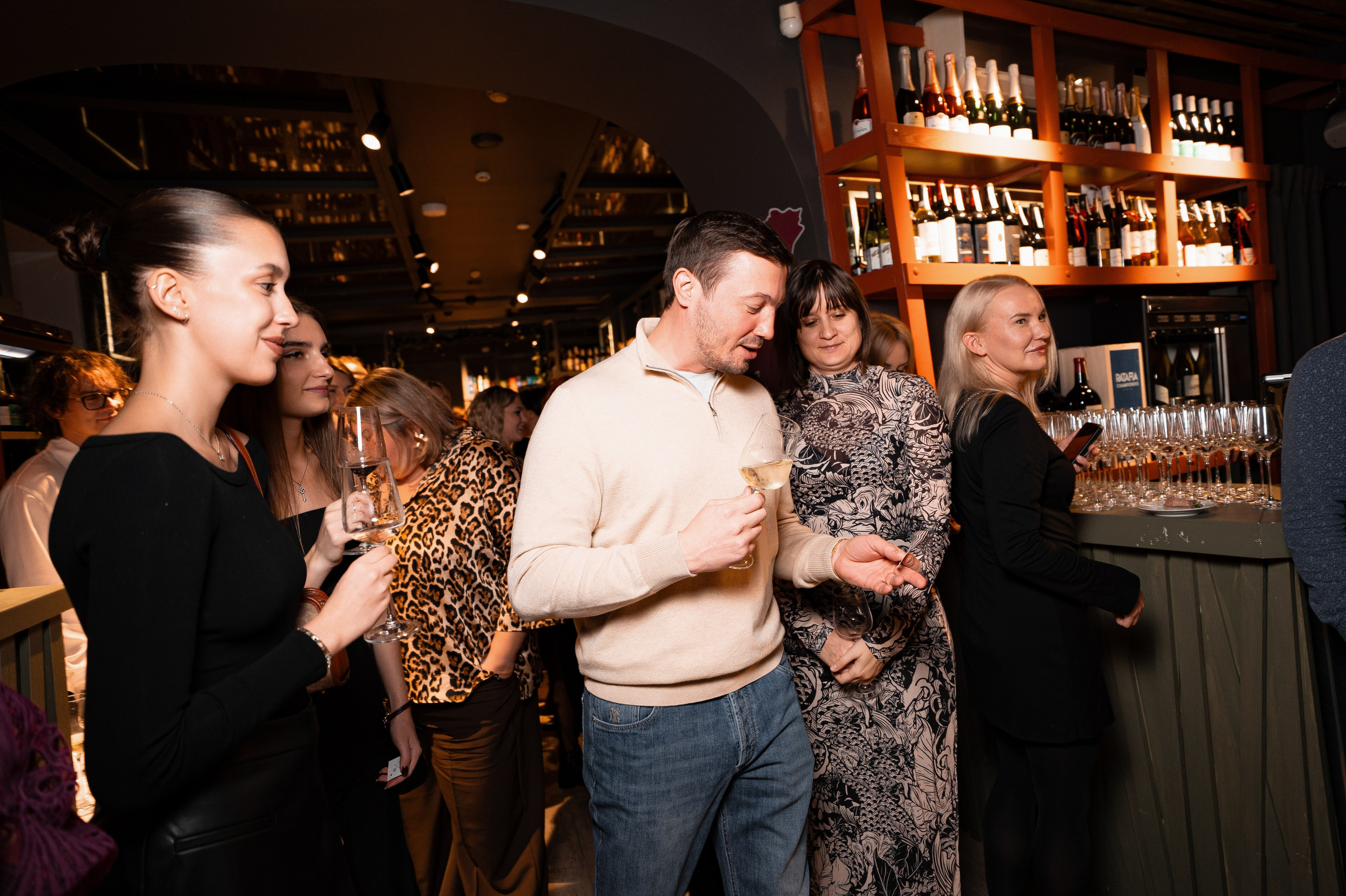 ЭНОТЕКА — 13 ЛЕТ. СВОИ. ФОТООТЧЕТЫ-СОБЫТИЯ-МЕСТА