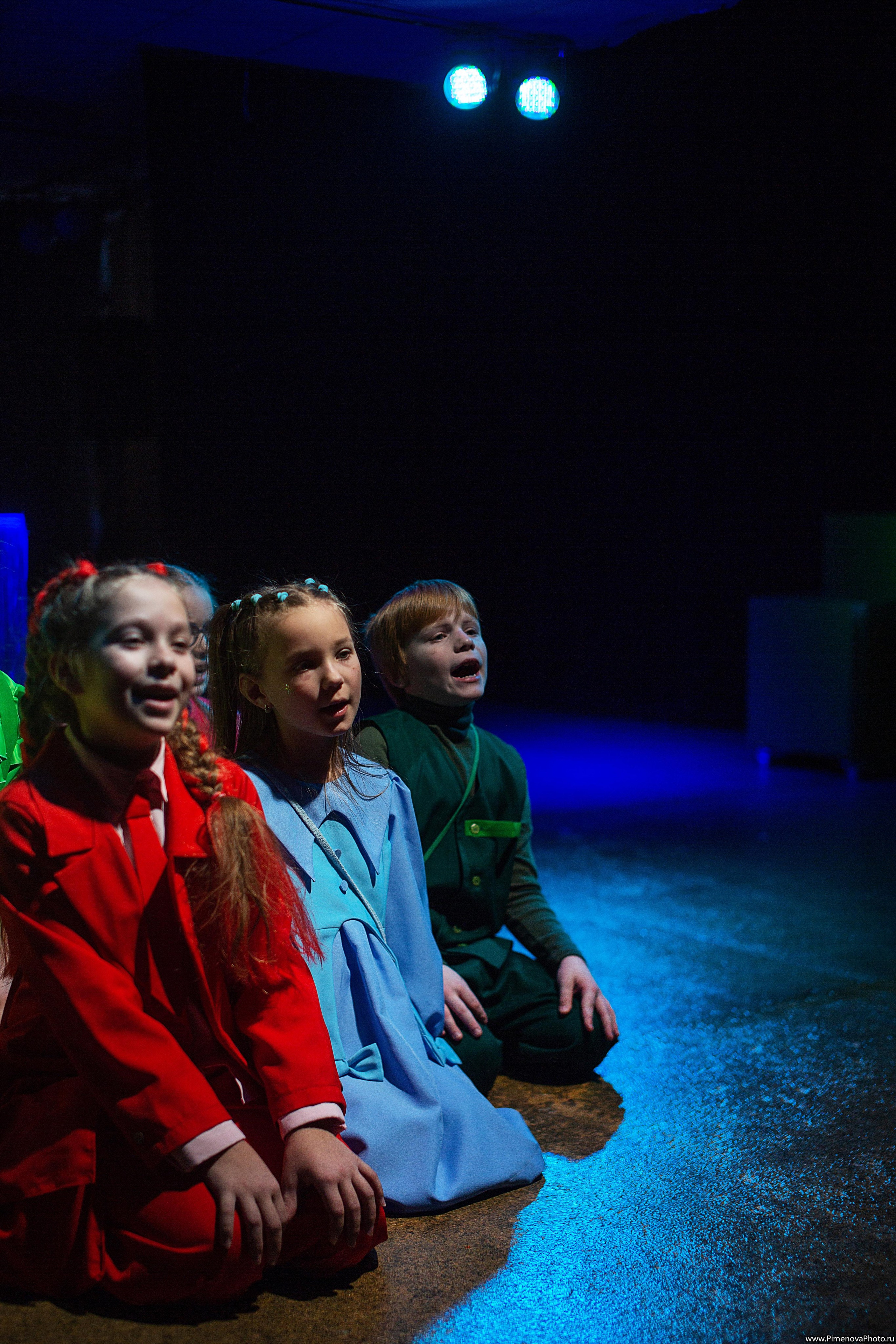 Карандаши «Театрум» ДТЦ, февраль. Семейный и детский фотограф в Петрозаводске