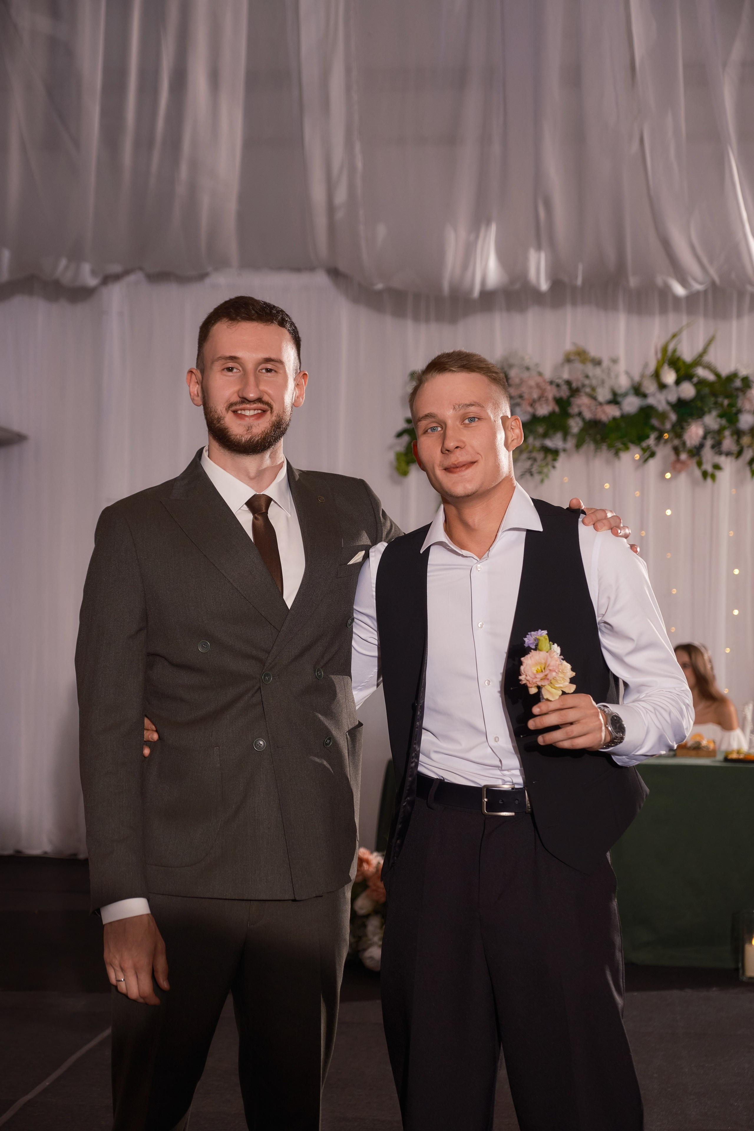 АРТЕМ И ЕКАТЕРИНА. Свадебный фотограф в Екатеринбурге Соседков Евгений