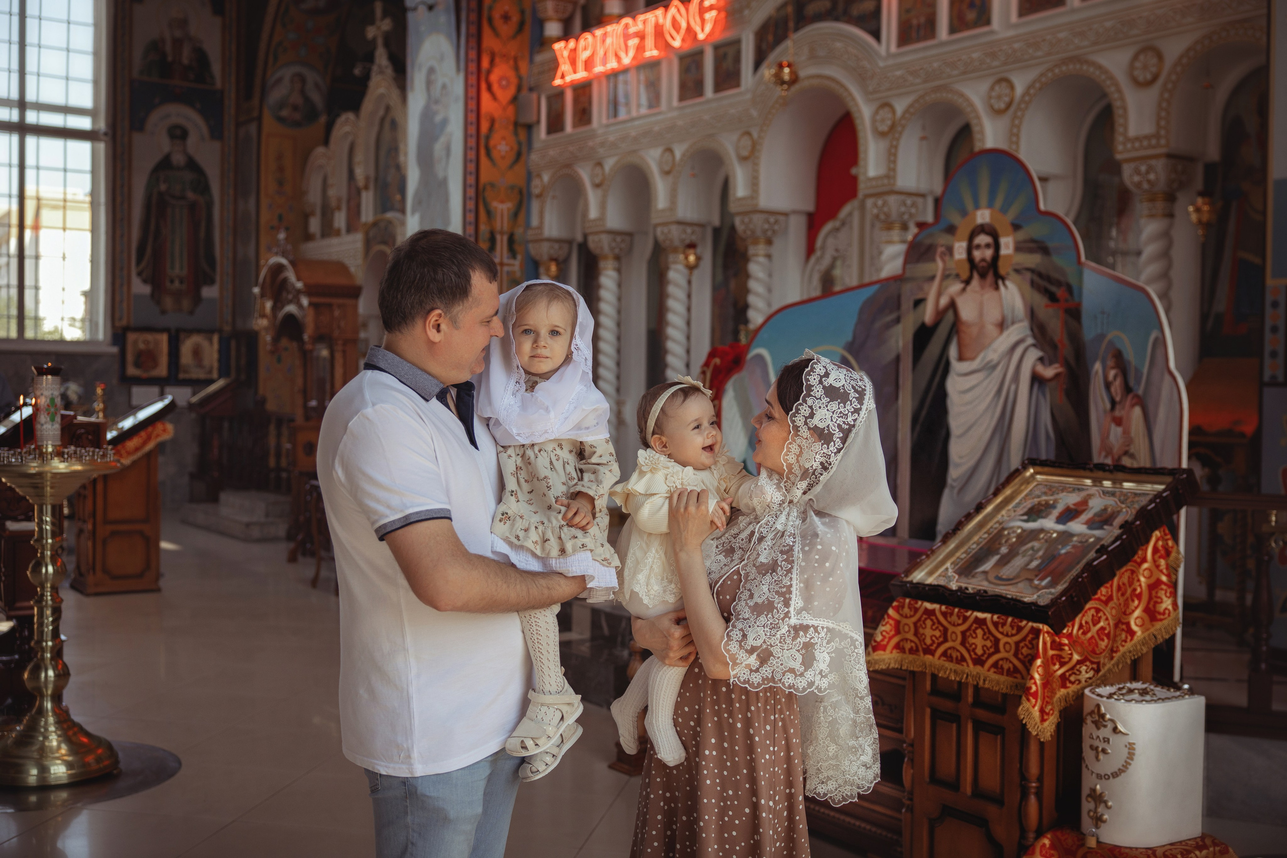 Таинство Крещения Ольги. Храм Михаила Архангела г. Крымск. Фотограф на Крещение и Венчание Краснодарский край — Гранкина Юлия