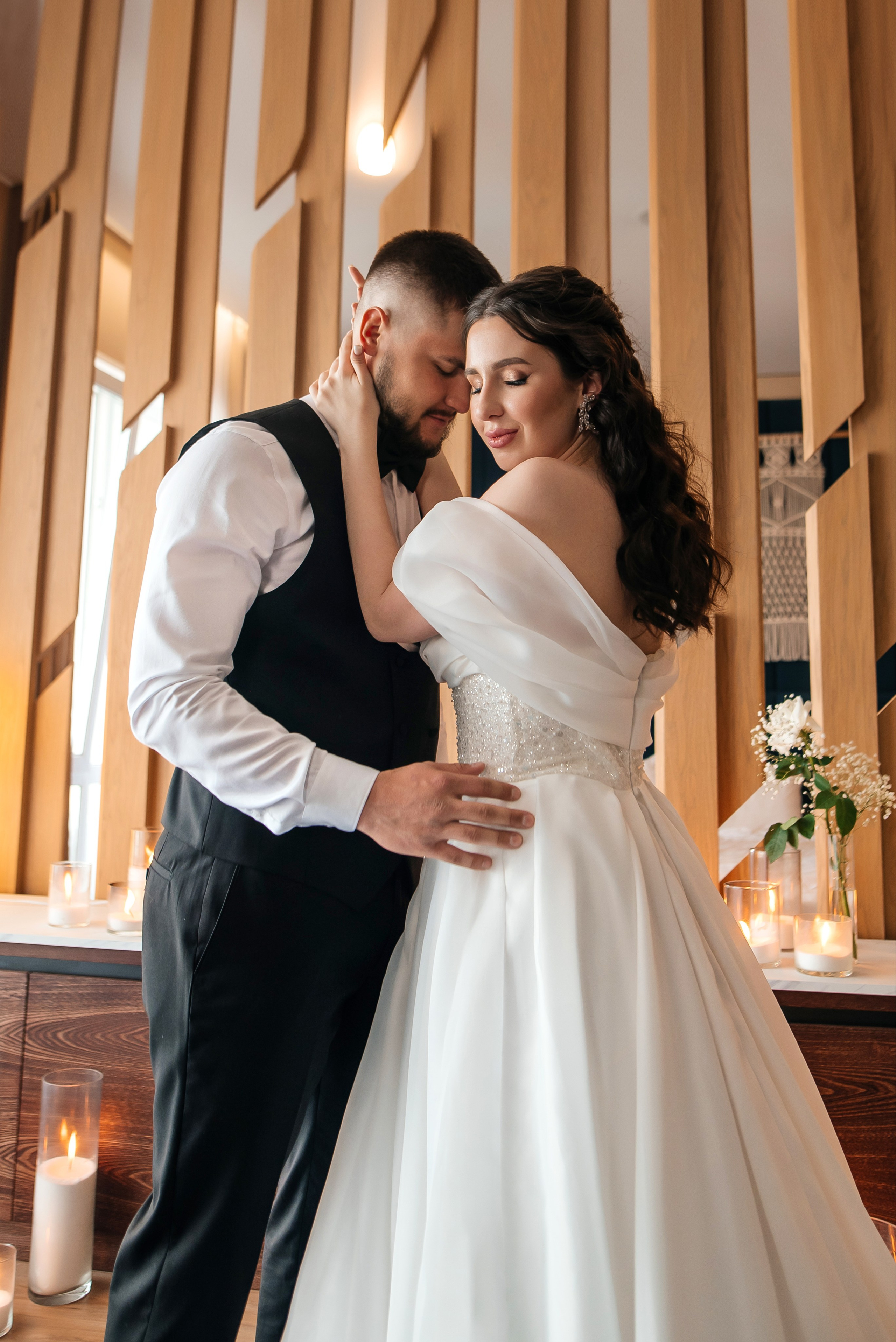 Свадебное утро в отеле у моря. Свадебный фотограф Елена Рякина