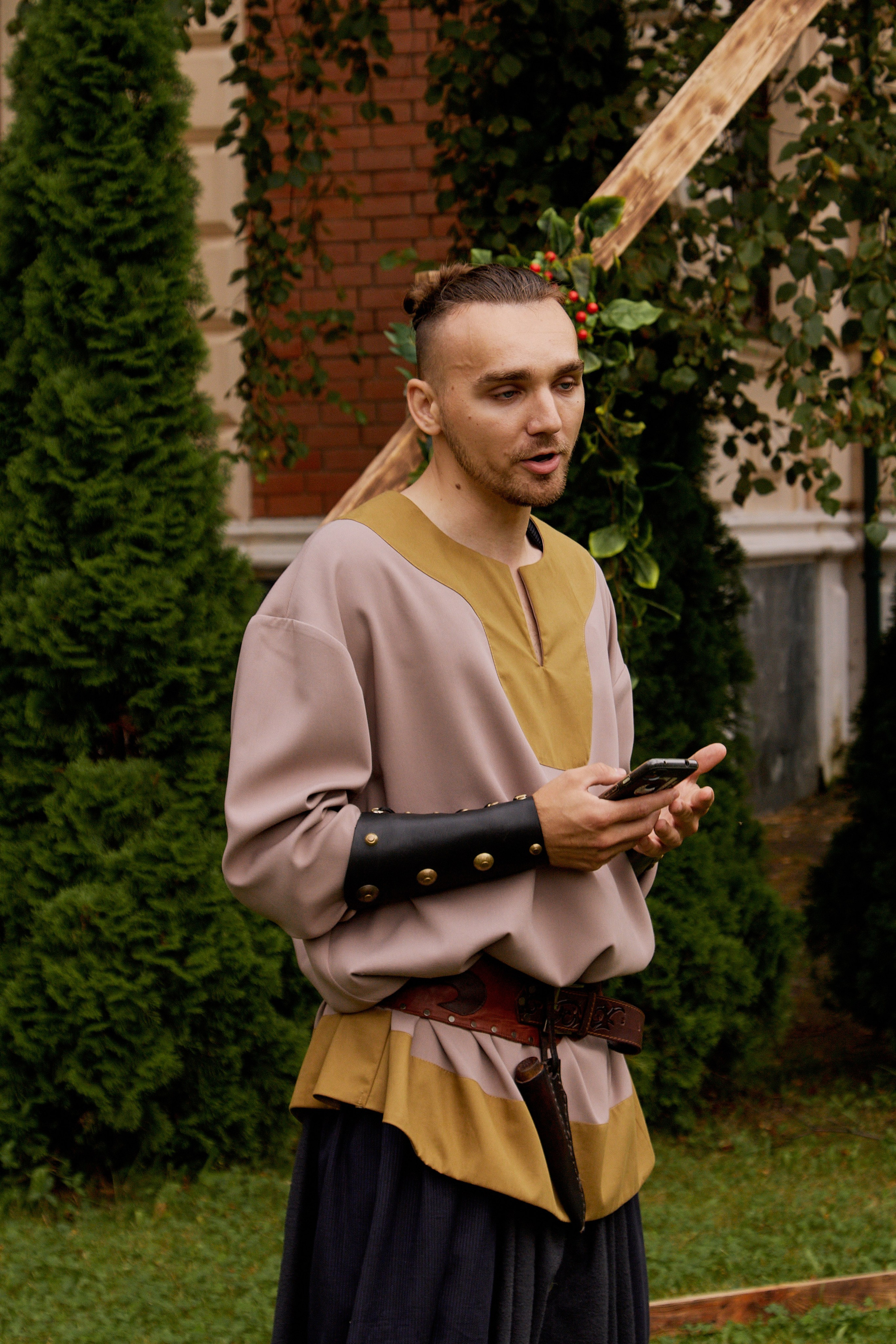 Юлия и Антон. Выездная роспись в стиле викингов. Фотограф лавстори Москва/МО Приятелева Ангелина