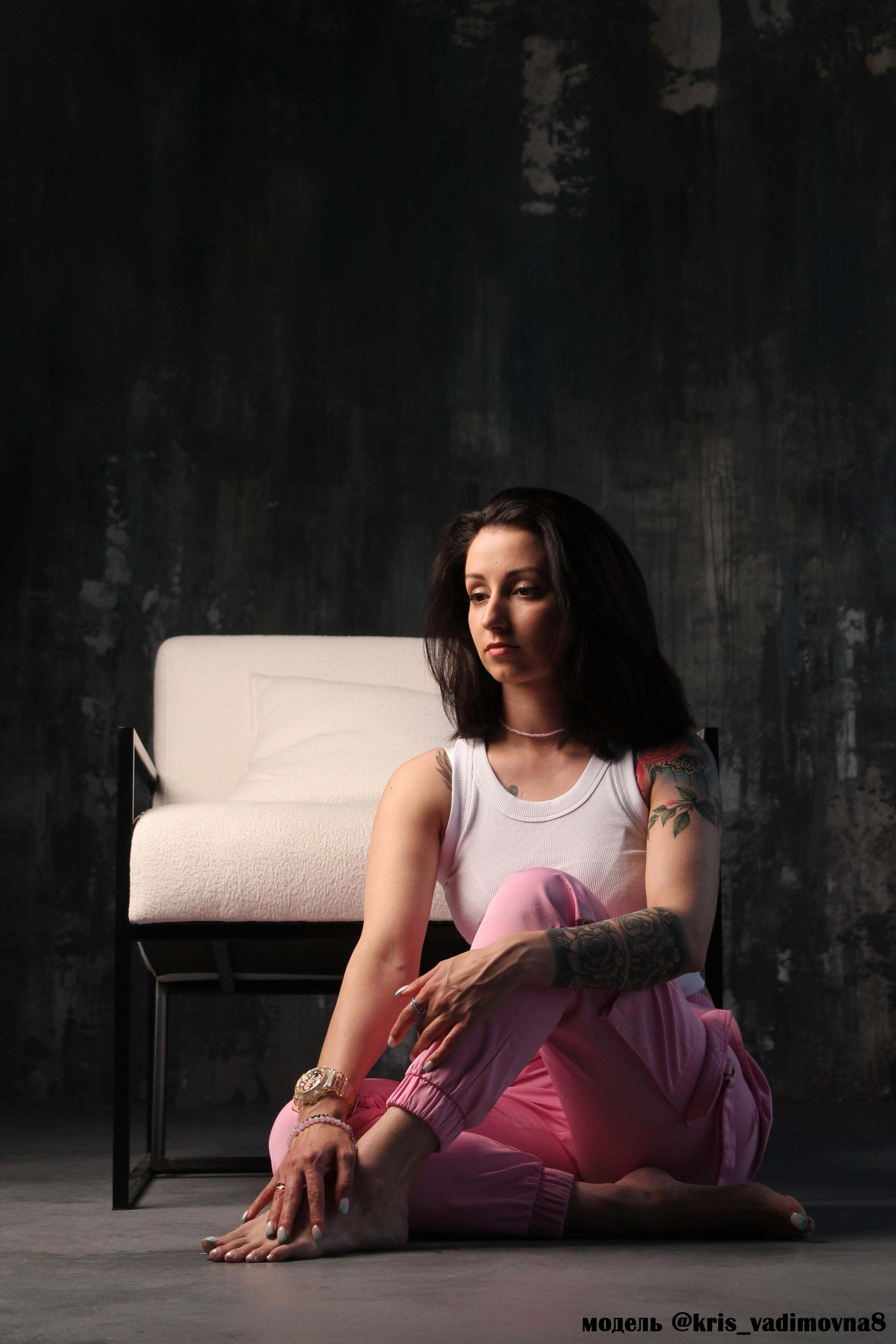 Studio photos. Team of creative photographers. Family, wedding photos