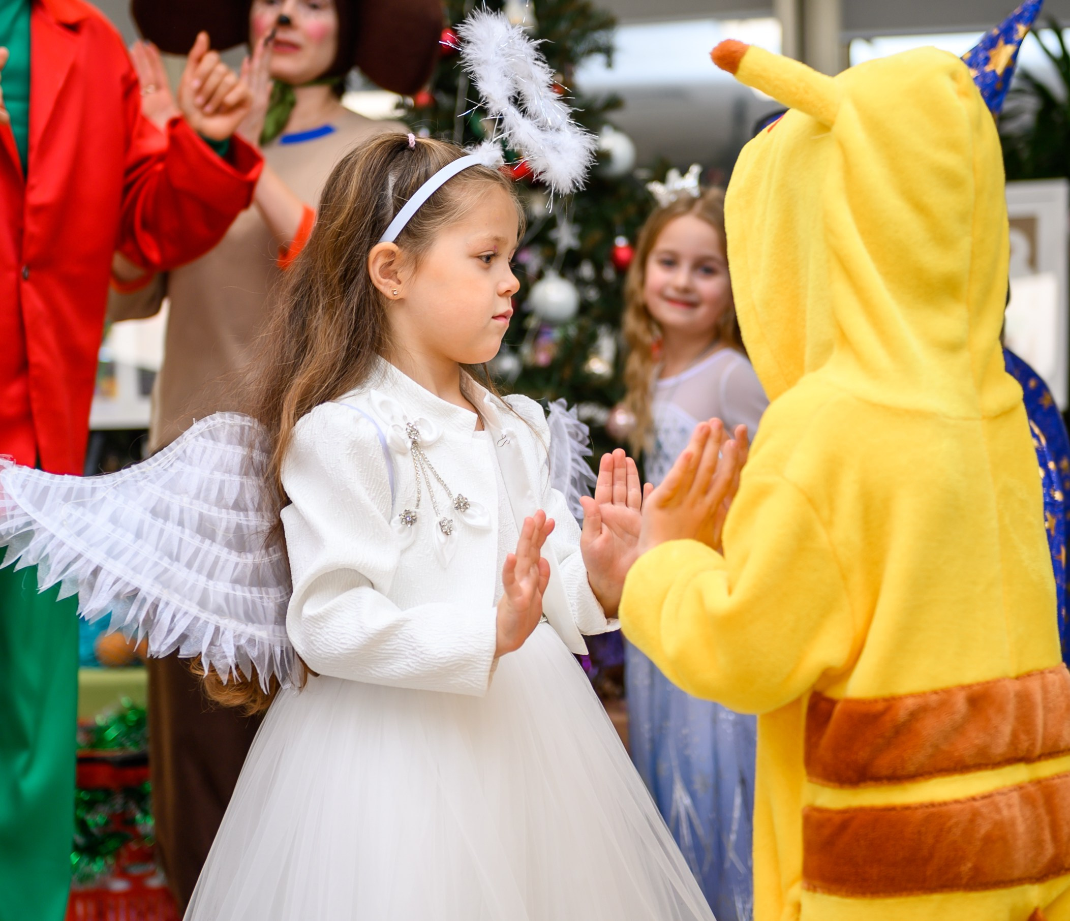 Елка 2025 садик Мантера. Свадебный и семейный фотограф София Невская