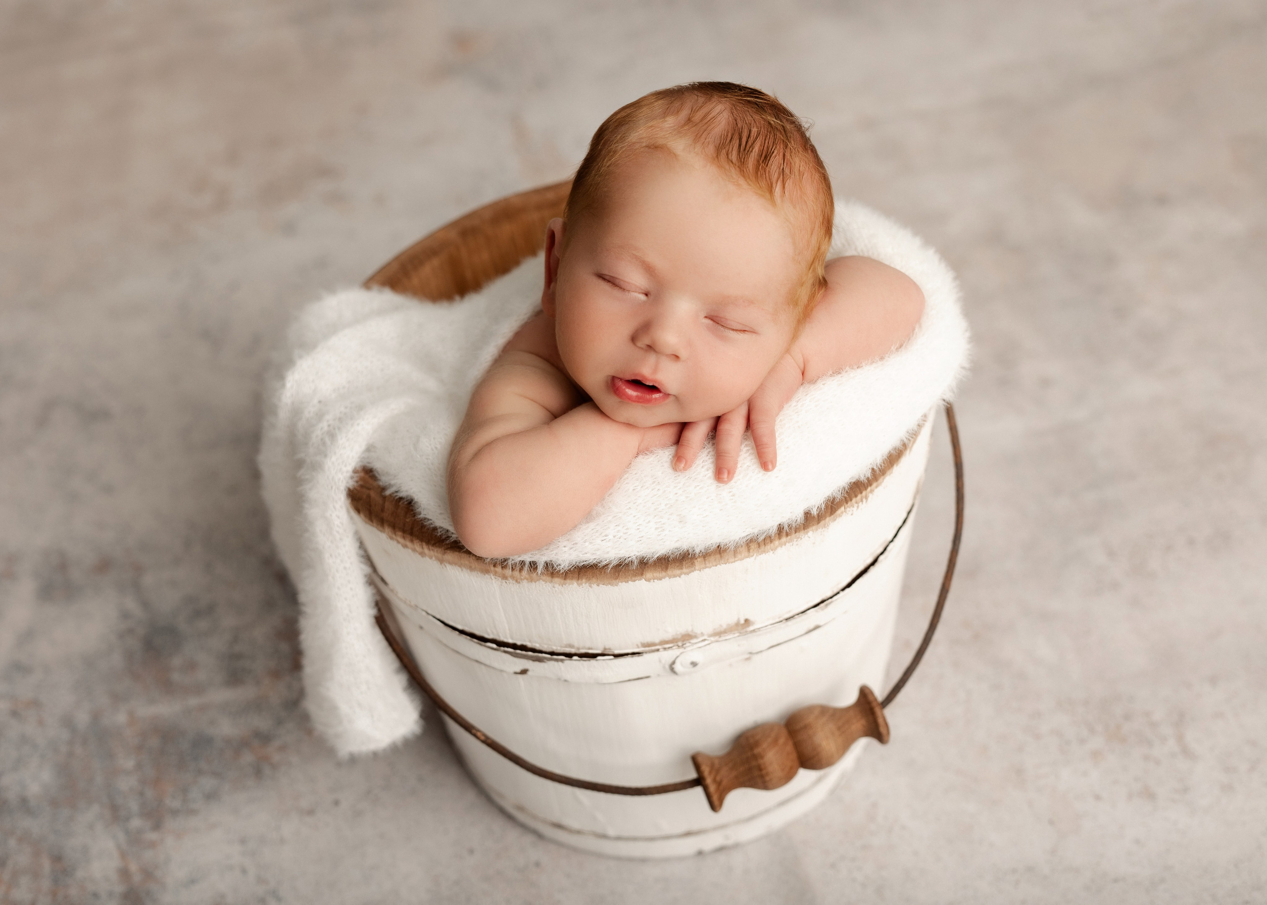 Фотосессия новорождённых. Фотограф Беременности и Новорождённых в Кемерово