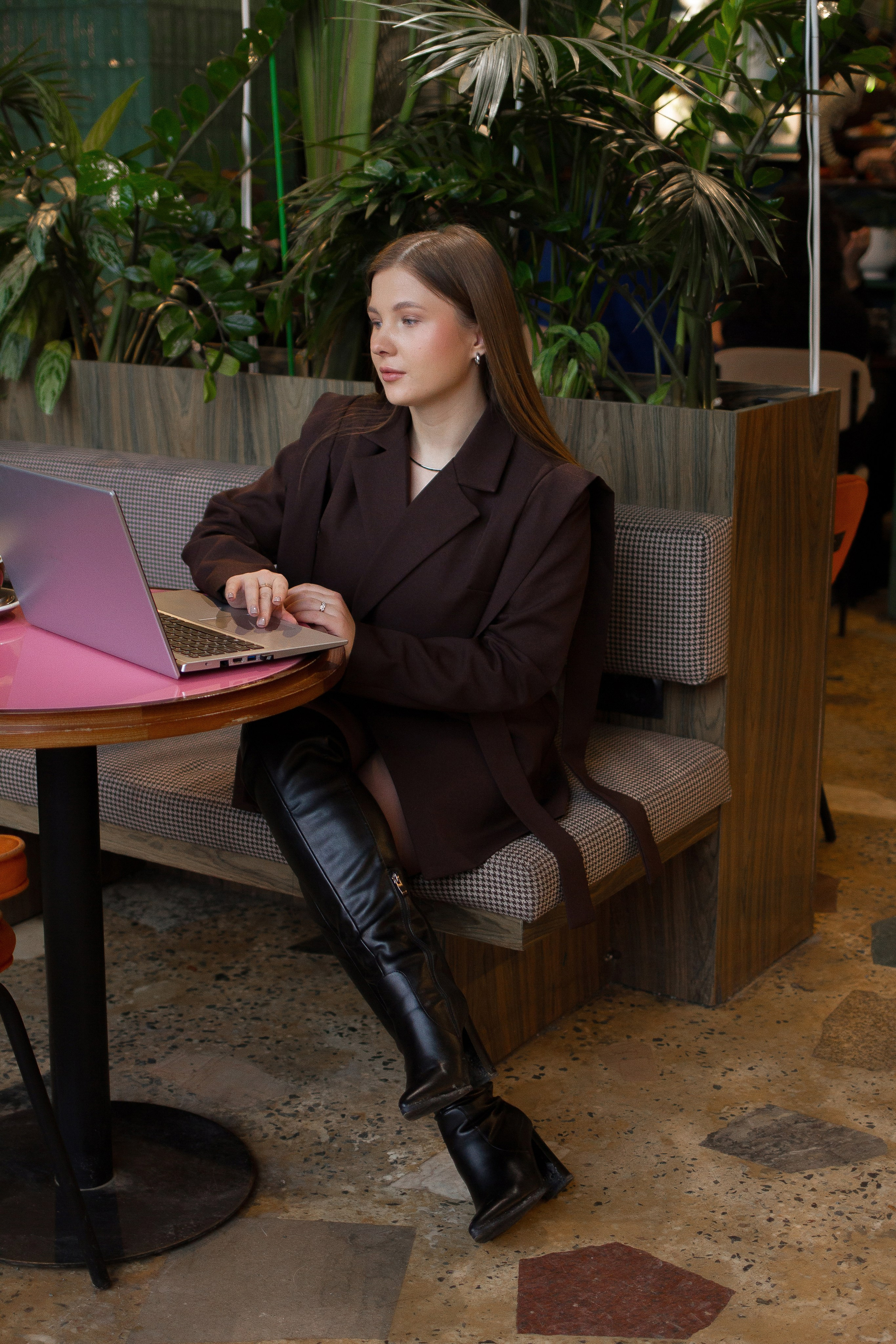 Е — ВЕБ ДИЗАЙНЕР. Фотограф Екатеринбург Елена Минина