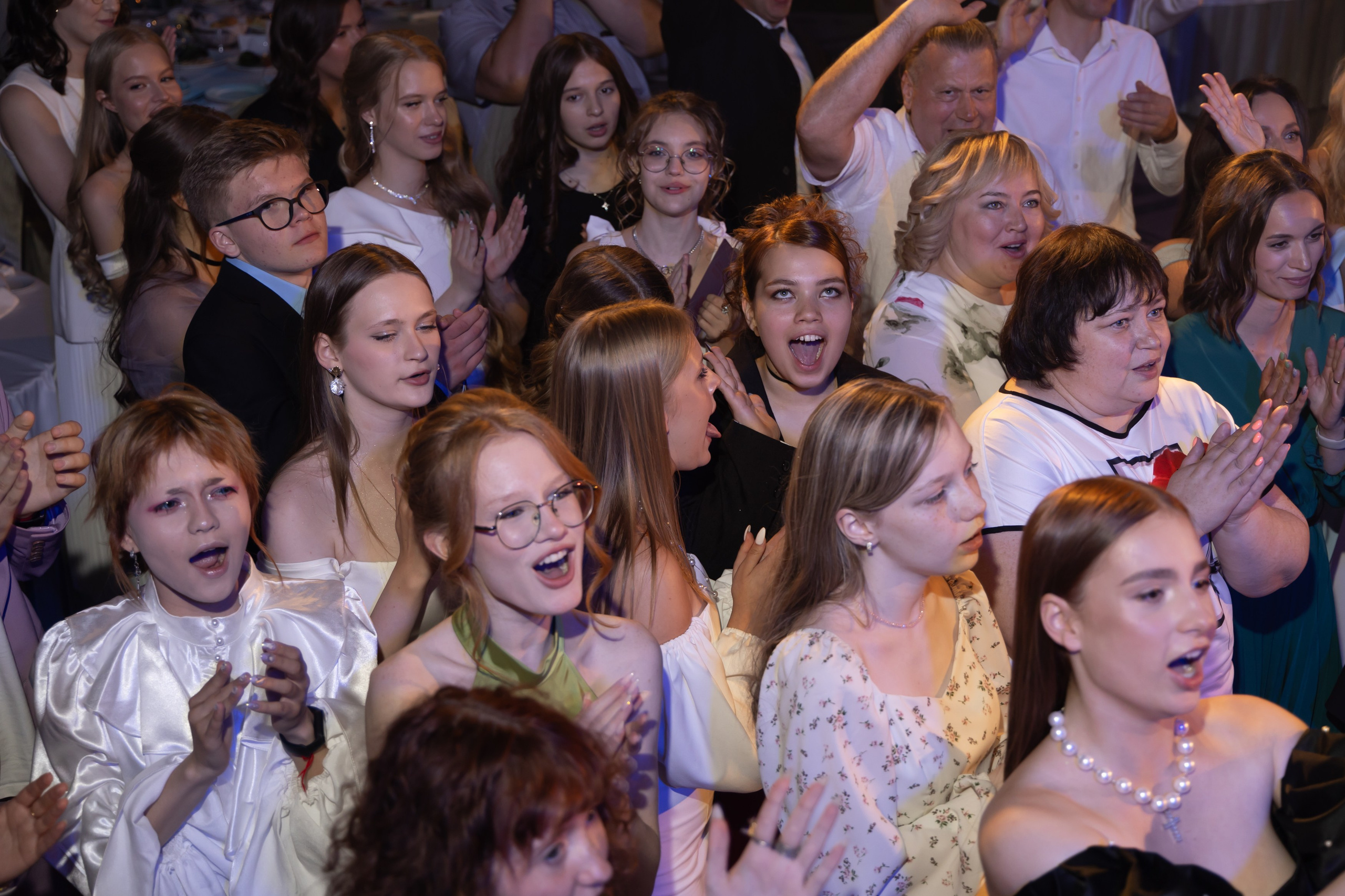 Выпускной: Гимназия1. Фотограф свадебный, репортажный, индивидуальный, фото для маркетплейсов, брендов, автосалонов