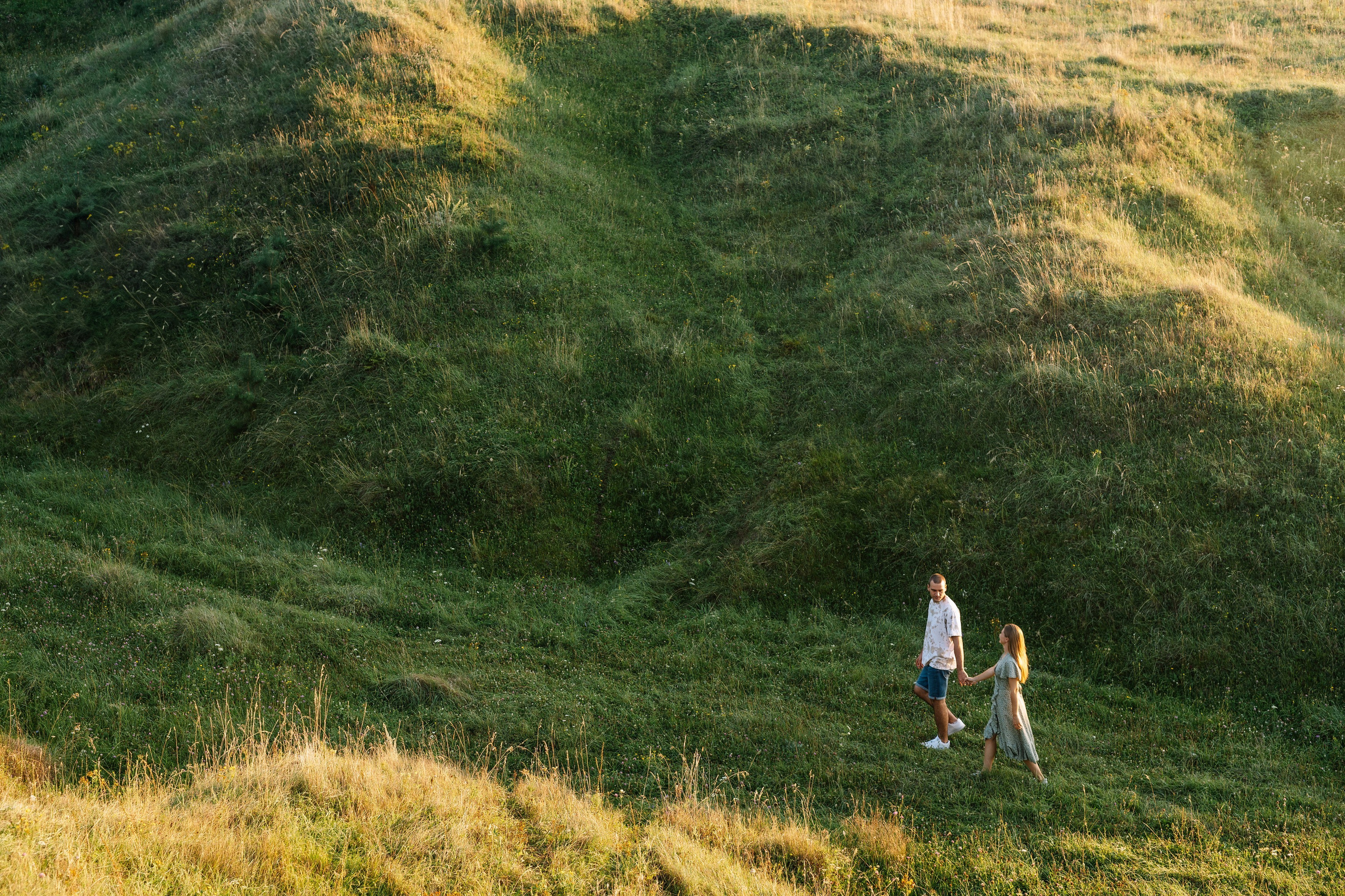 Фотосессия на закате на фоне природы для Инны и Максима. Свадебный фотограф в Тамбове Павел Четвертков