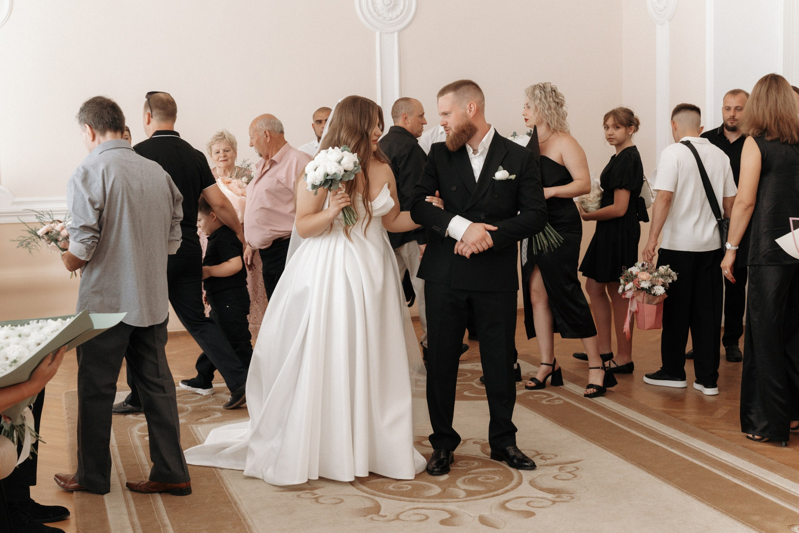 Свадьба Анастасии и Евгения, Картинная галерея, прогулка в лесу. Ресторан «Хлеб и Винотека». Свадебный фотограф в Тамбове Павел Четвертков