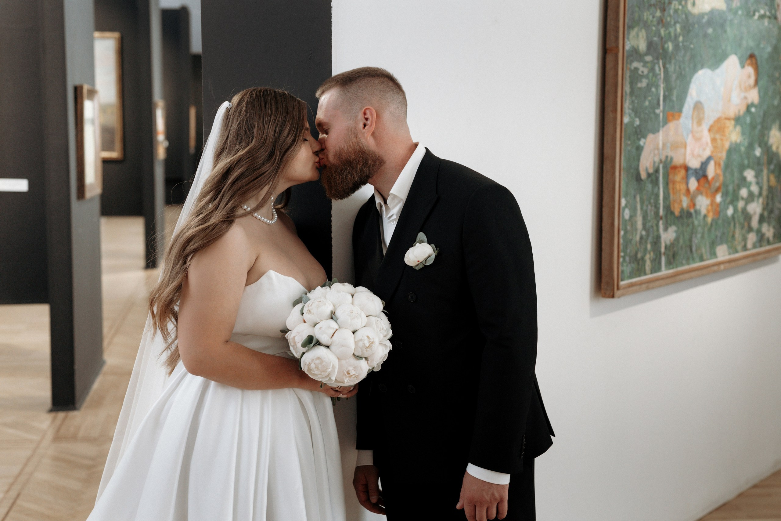 Свадьба Анастасии и Евгения, Картинная галерея, прогулка в лесу. Ресторан «Хлеб и Винотека». Свадебный фотограф в Тамбове Павел Четвертков