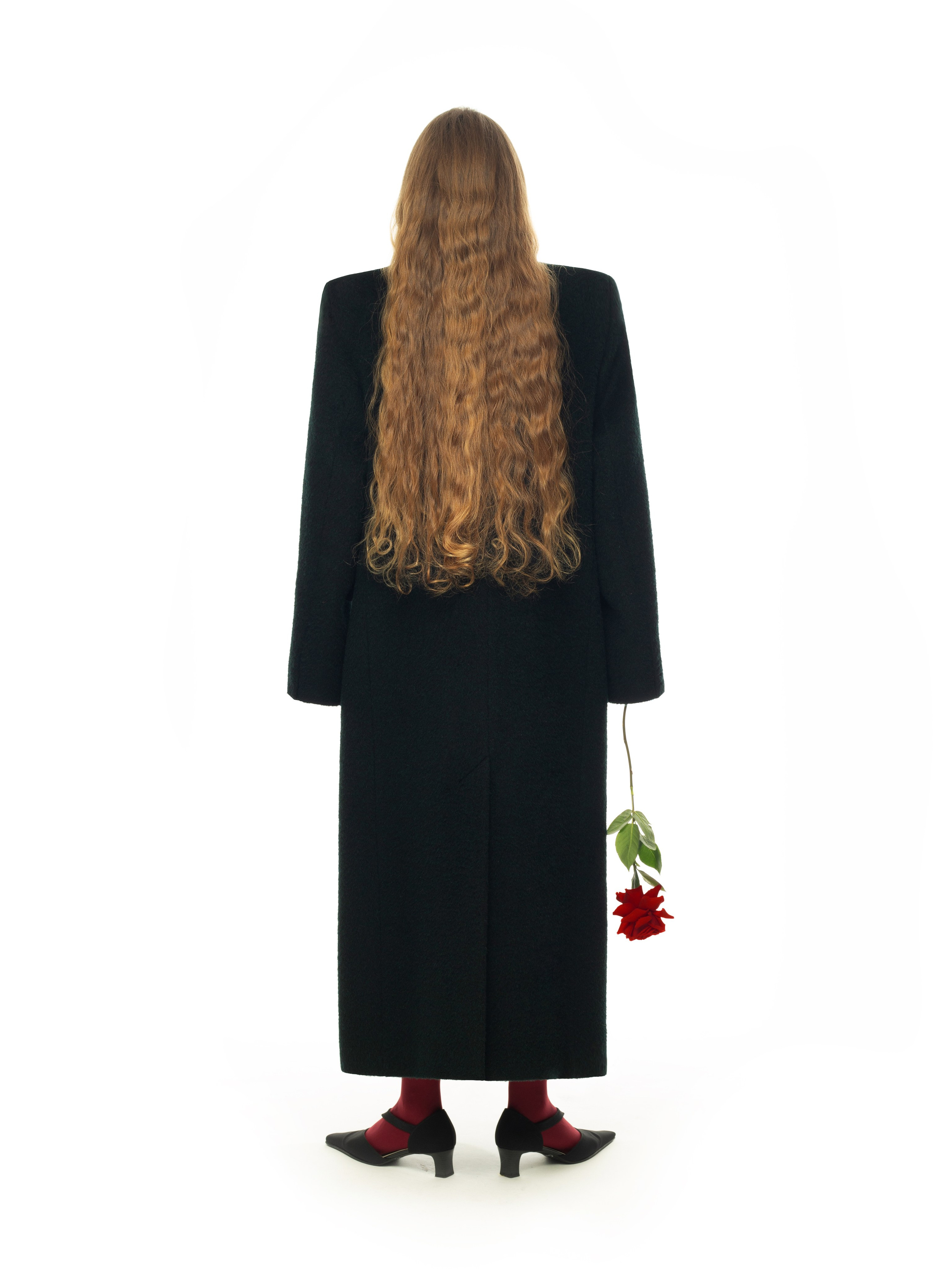 КАТАЛОГ | белый фон. RUNA production — стильные съемки для брендов