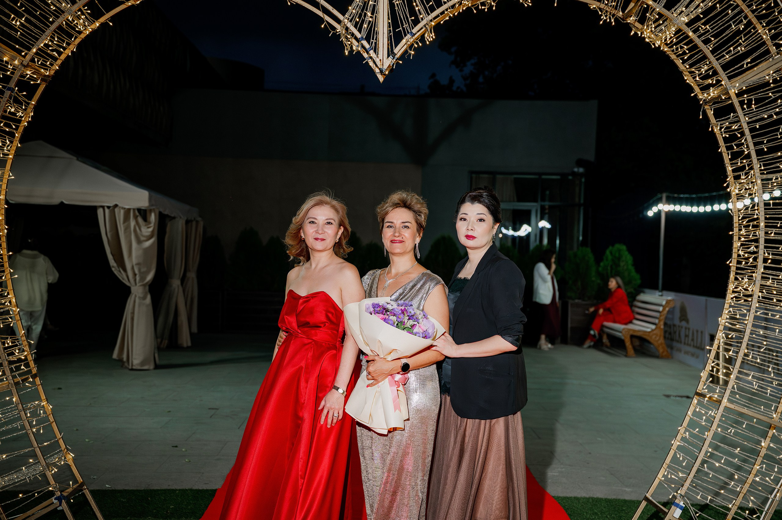 Выпускной — 11А, 2025. Фотограф в Алматы — Алексей Коньков | Репортаж, свадьбы, портреты