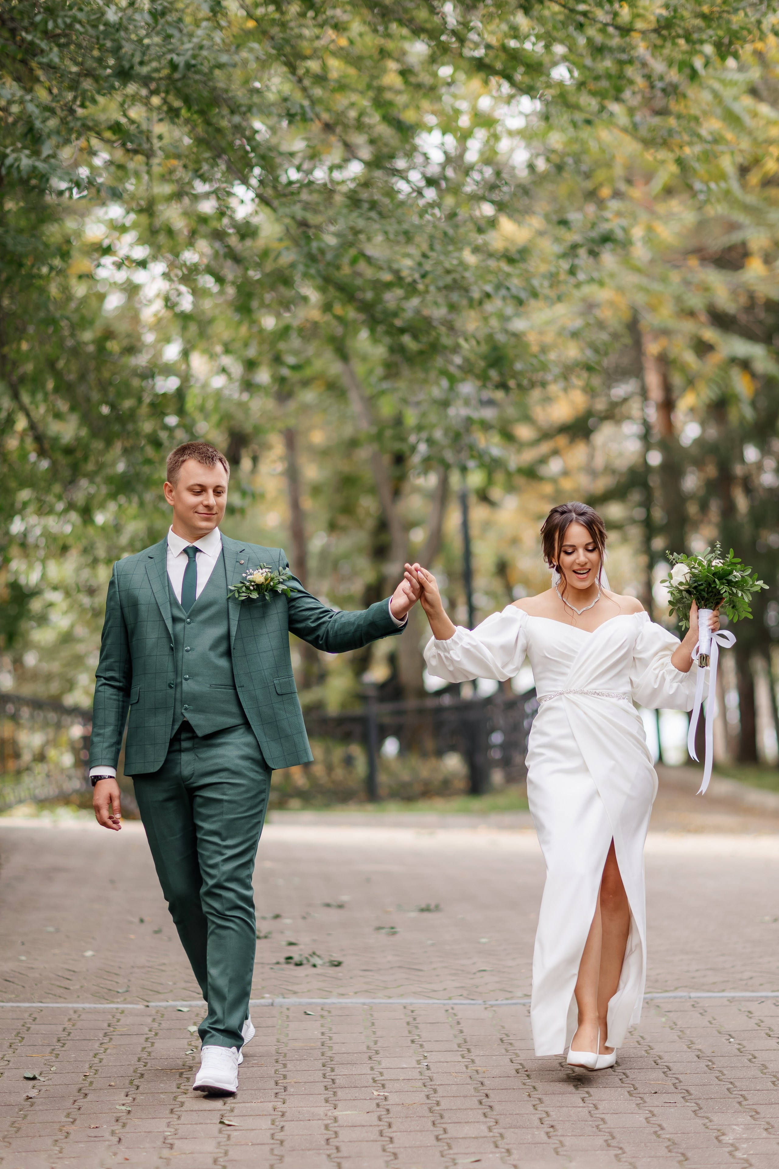 Олег и Юлия. Свадебная прогулка. Свадебный фотограф в Хабаровске