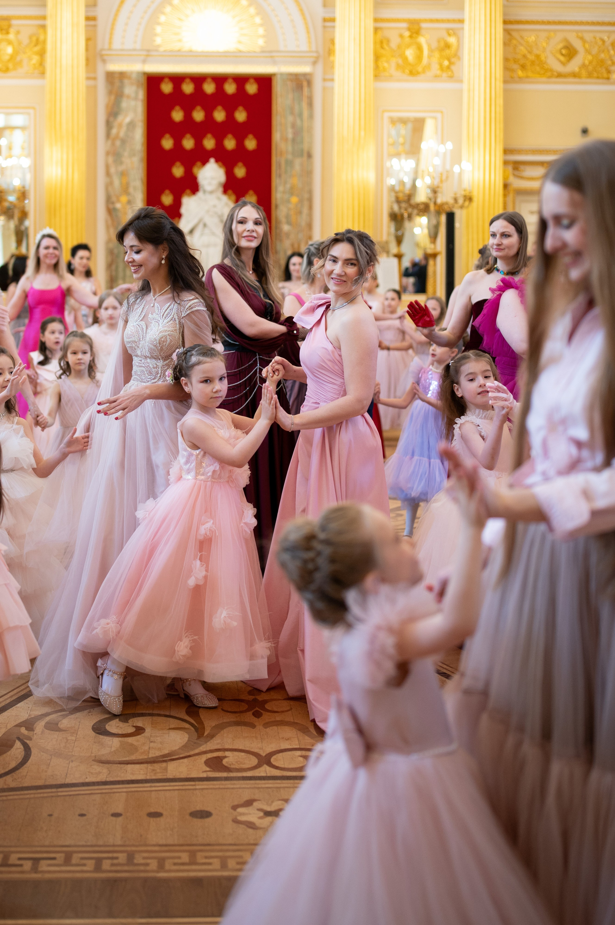 Бал в Царицыно. Семейный и детский фотограф в Москве Анна Оськина